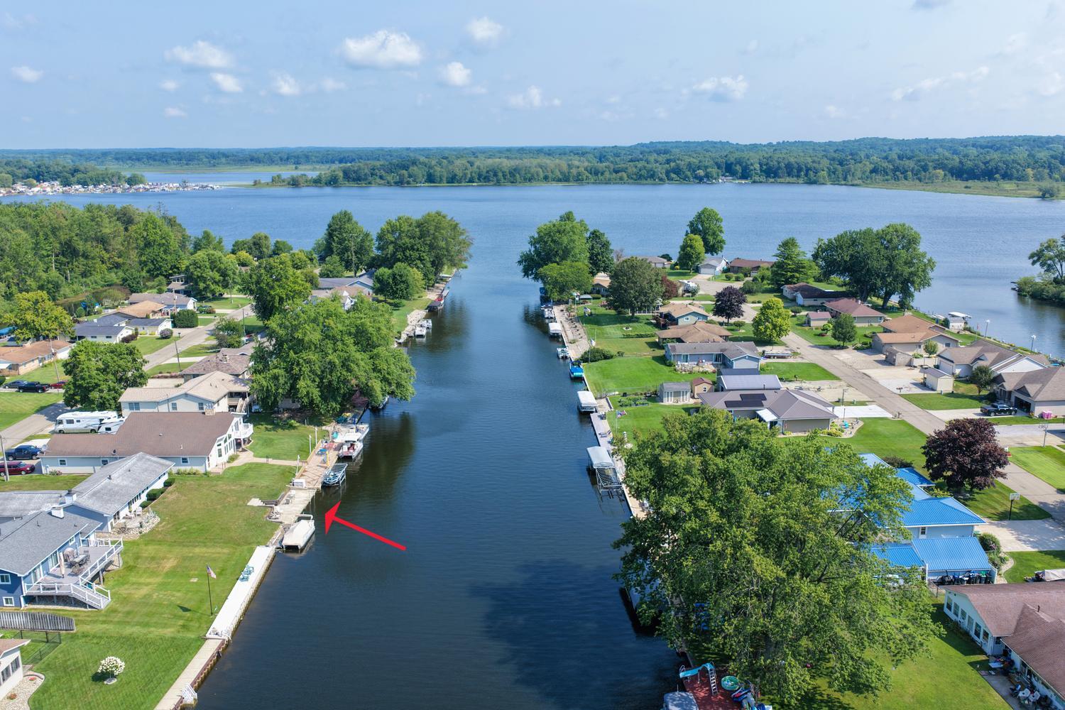 68441 N Channel Parkway Edwardsburg MI 49112