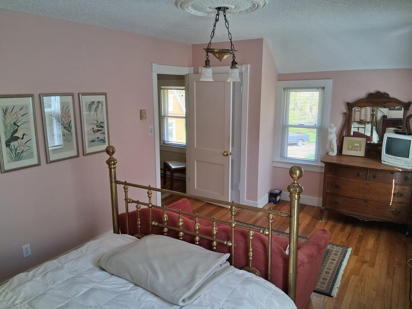 3154 W Defay Road Stevensville MI 49127