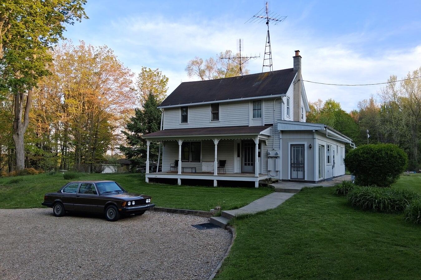3154 W Defay Road Stevensville MI 49127