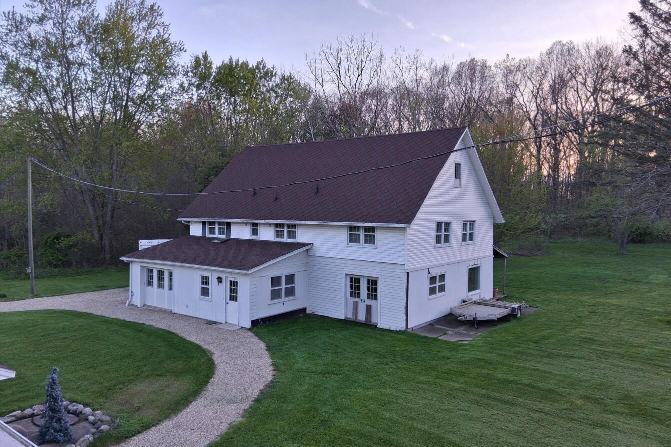 3154 W Defay Road Stevensville MI 49127