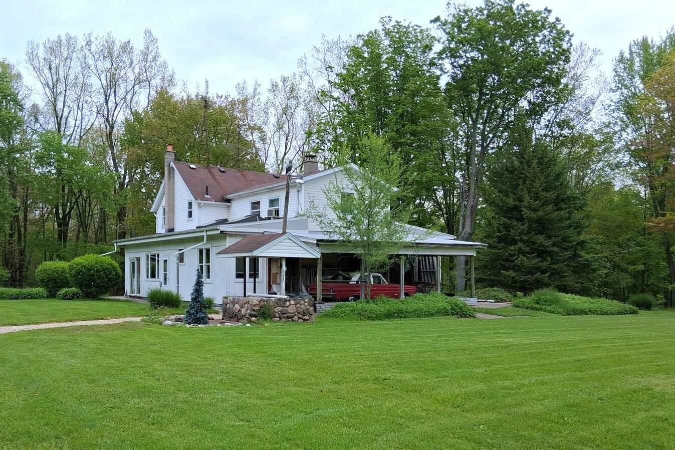3154 W Defay Road Stevensville MI 49127