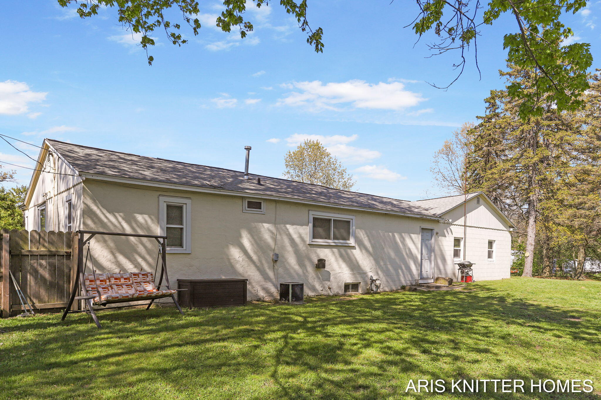2756 Beeline Road Holland MI 49424