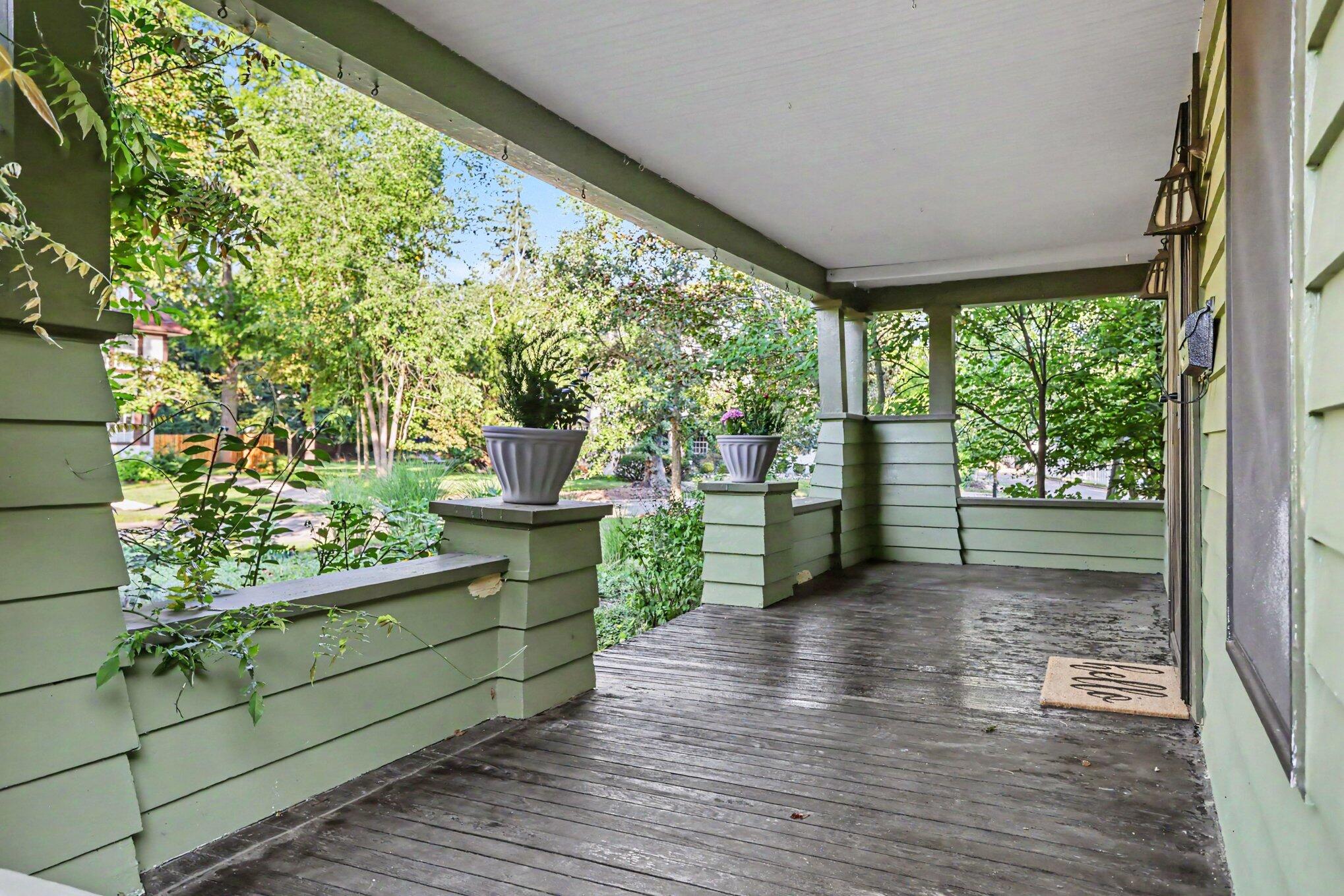 1581 Spruce Drive Kalamazoo MI 49008