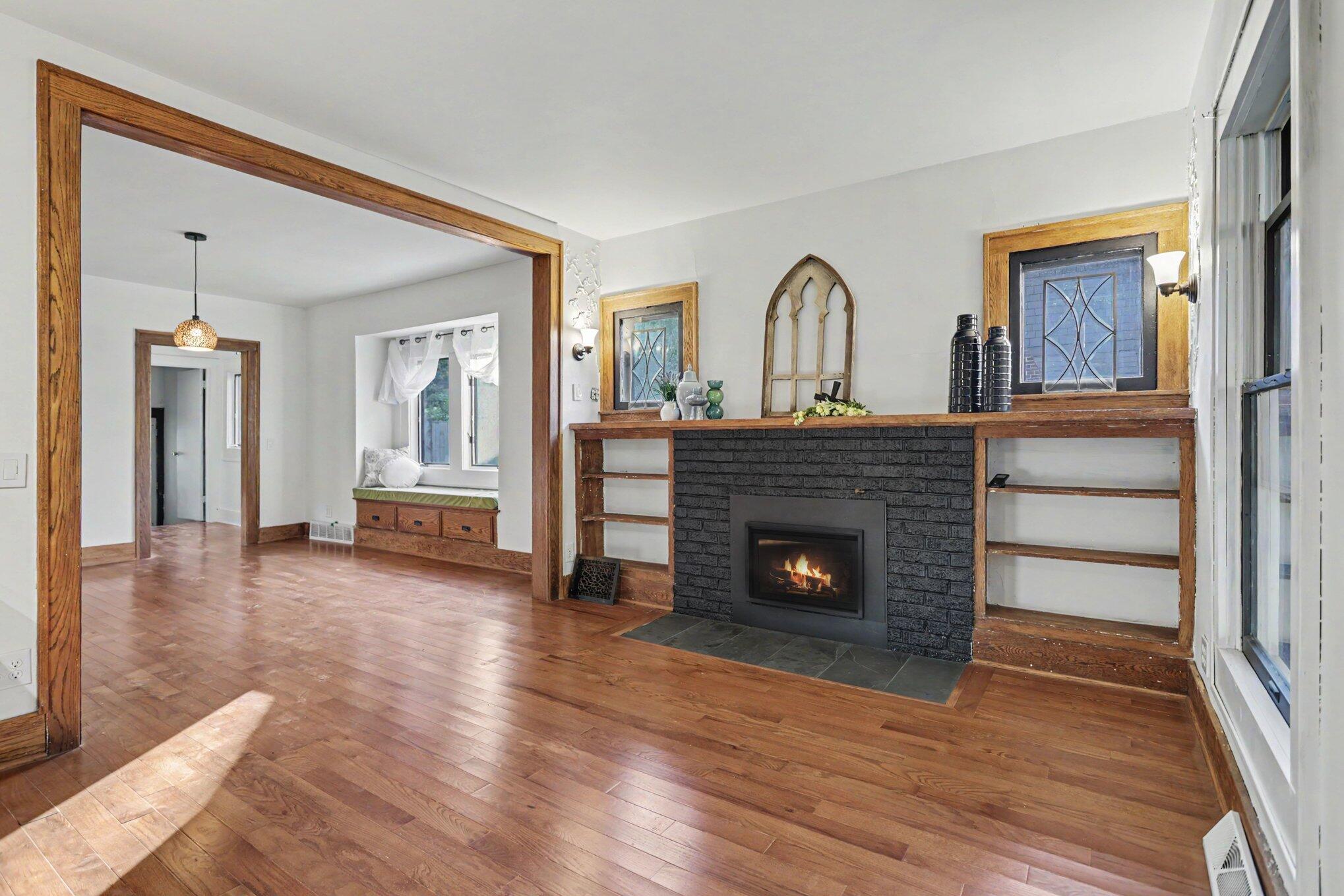 1581 Spruce Drive Kalamazoo MI 49008