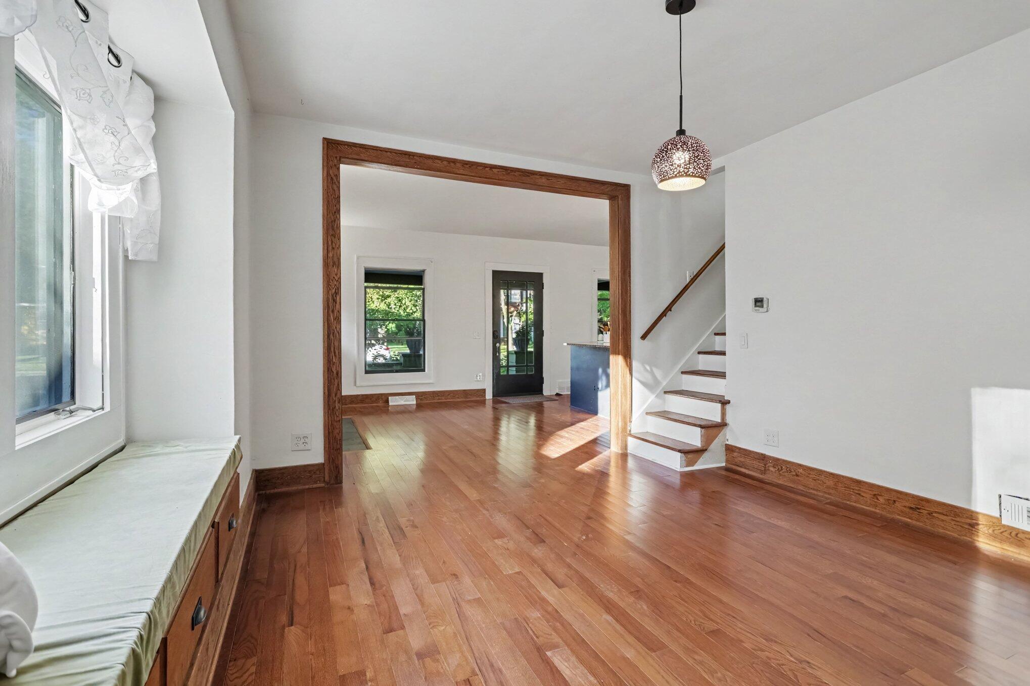1581 Spruce Drive Kalamazoo MI 49008
