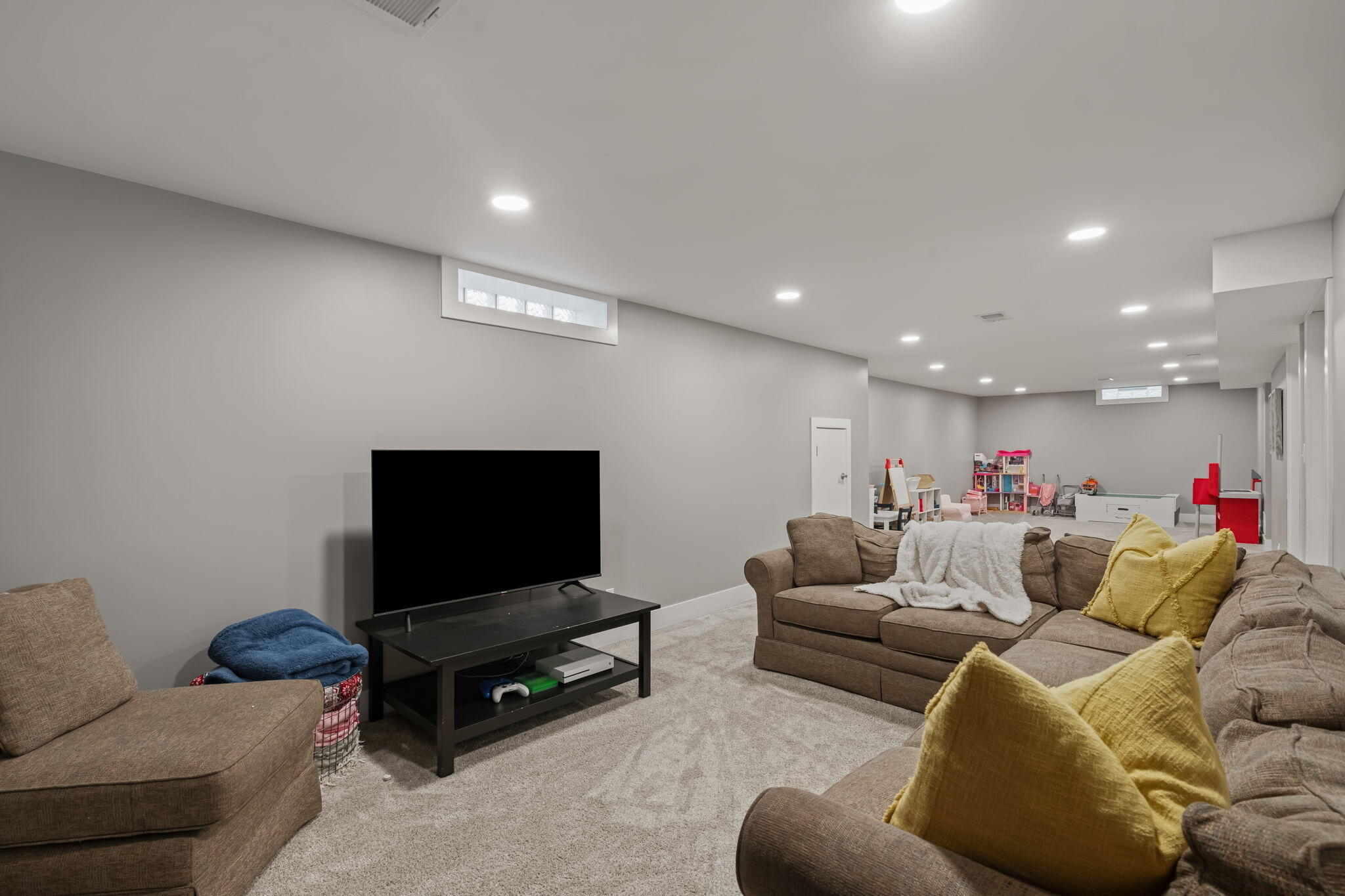 7490 30th Street SE Ada MI 49301