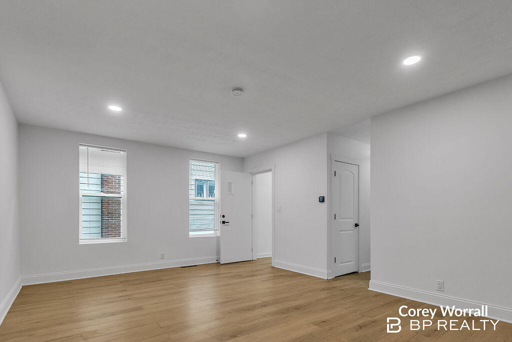1004 Garfield Avenue NW Grand Rapids MI 49504