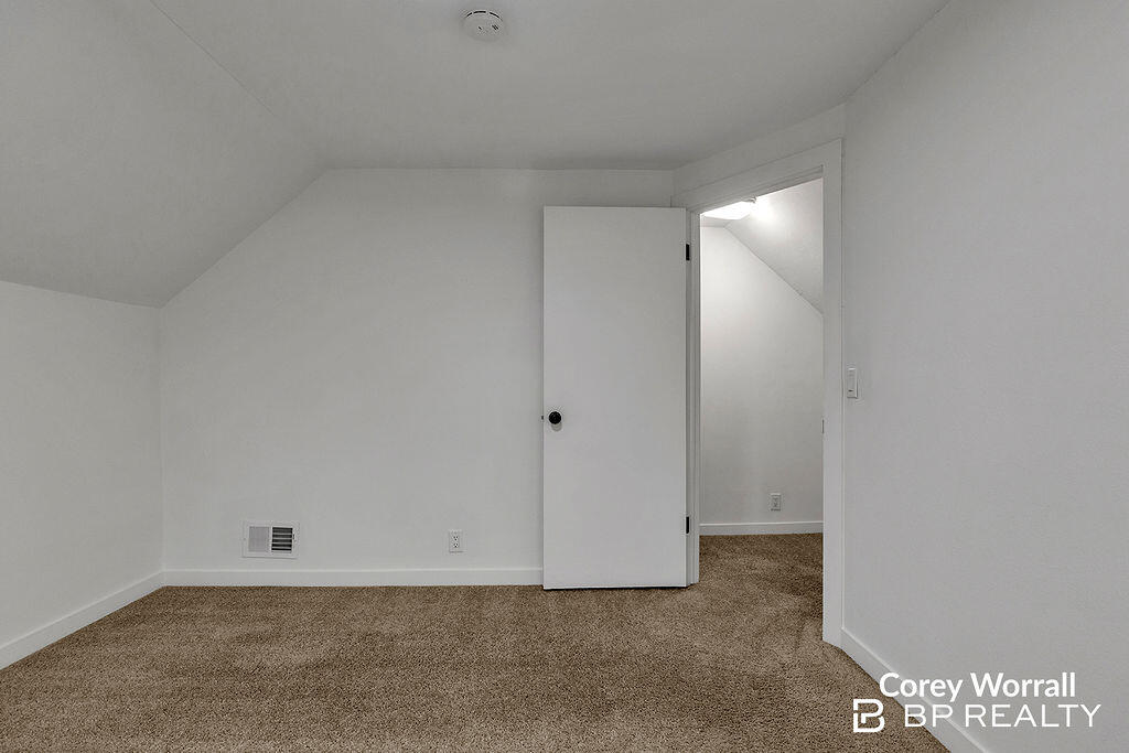 1004 Garfield Avenue NW Grand Rapids MI 49504
