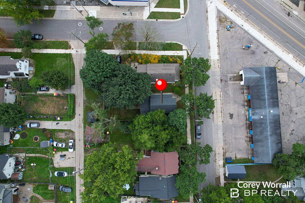 1004 Garfield Avenue NW Grand Rapids MI 49504