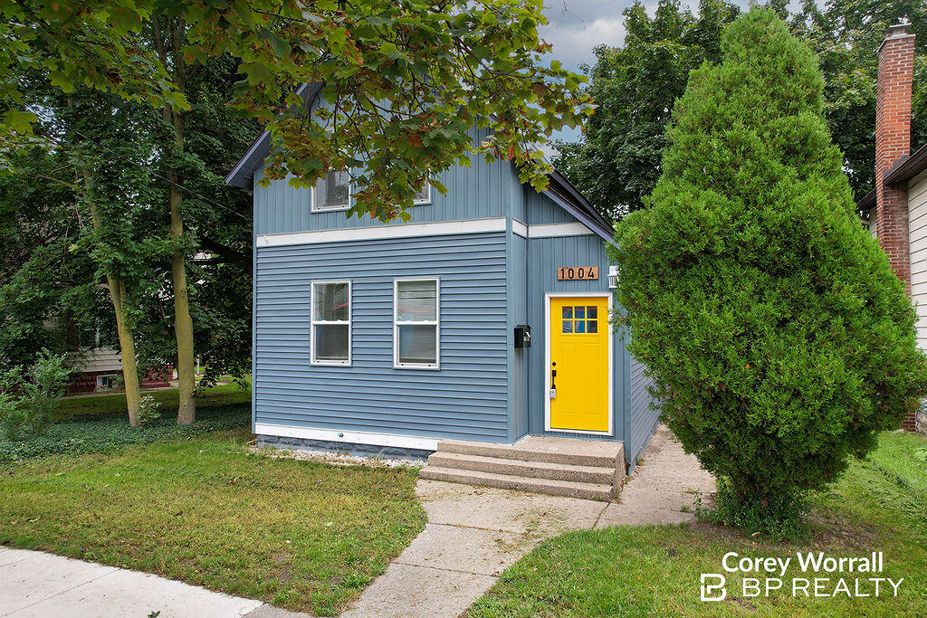 1004 Garfield Avenue NW Grand Rapids MI 49504