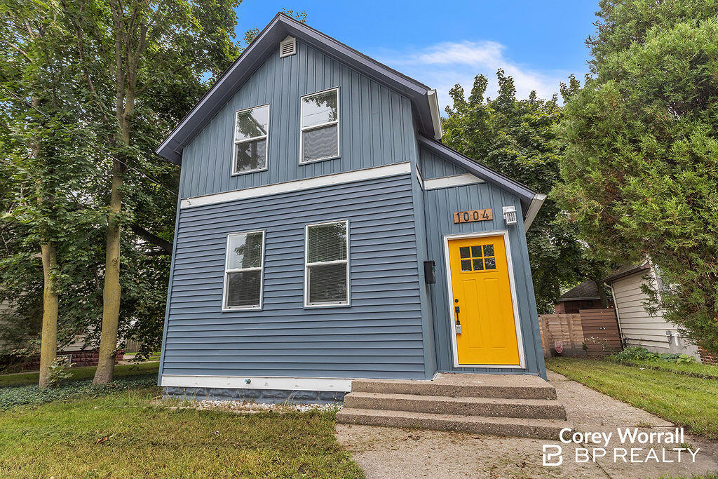 1004 Garfield Avenue NW Grand Rapids MI 49504
