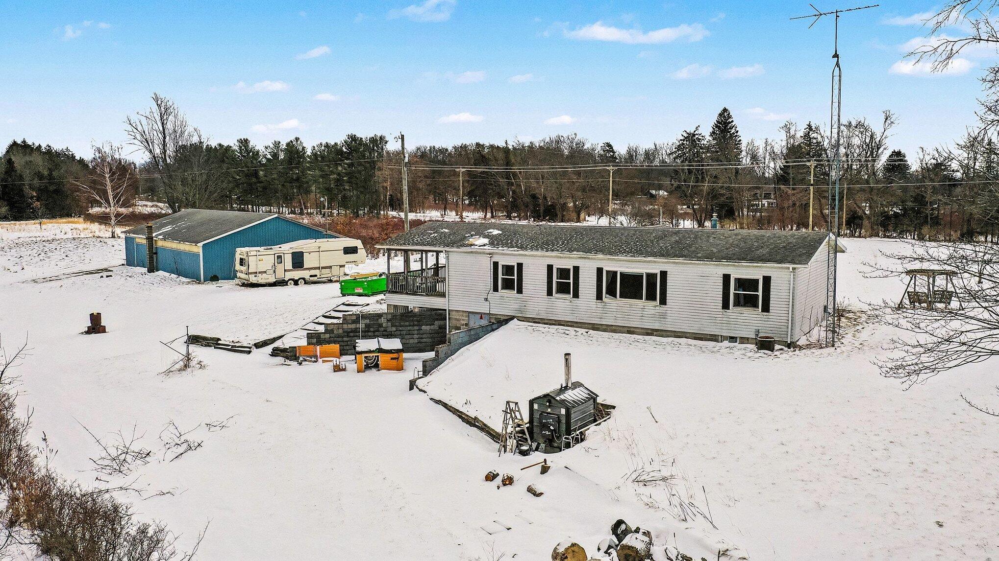 68854 34th Avenue Covert MI 49043