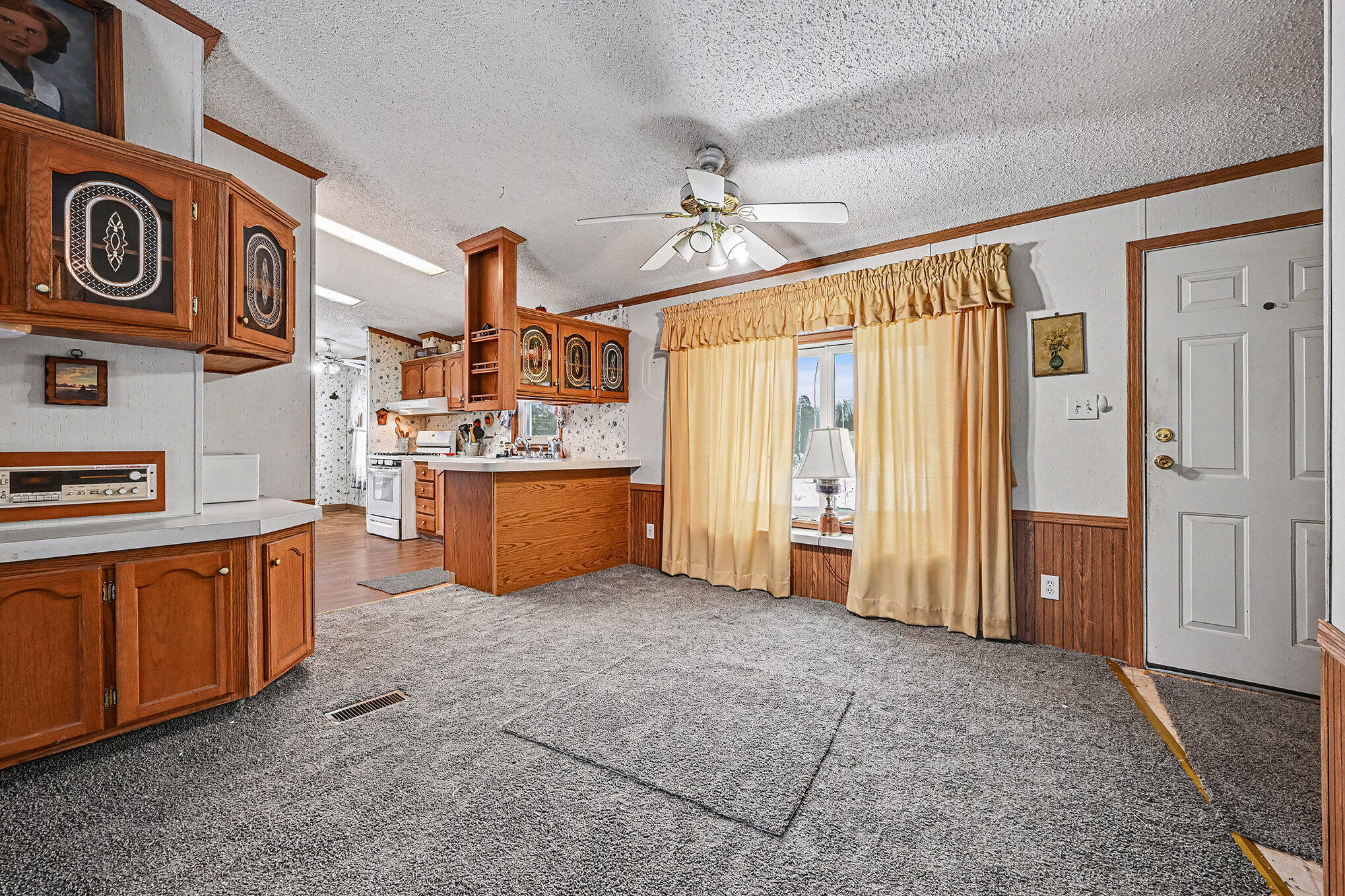 68854 34th Avenue Covert MI 49043
