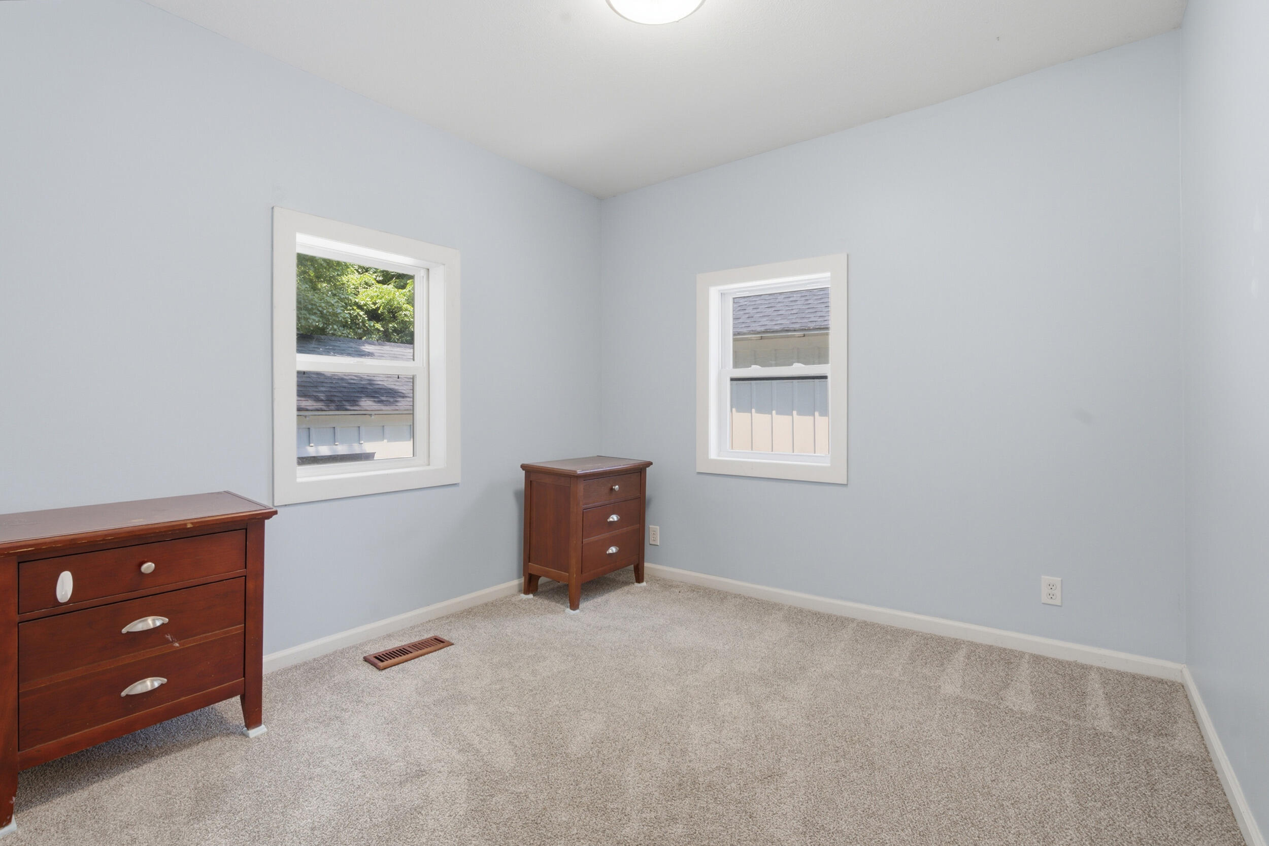 4136 Pier Road Benton Harbor MI 49022