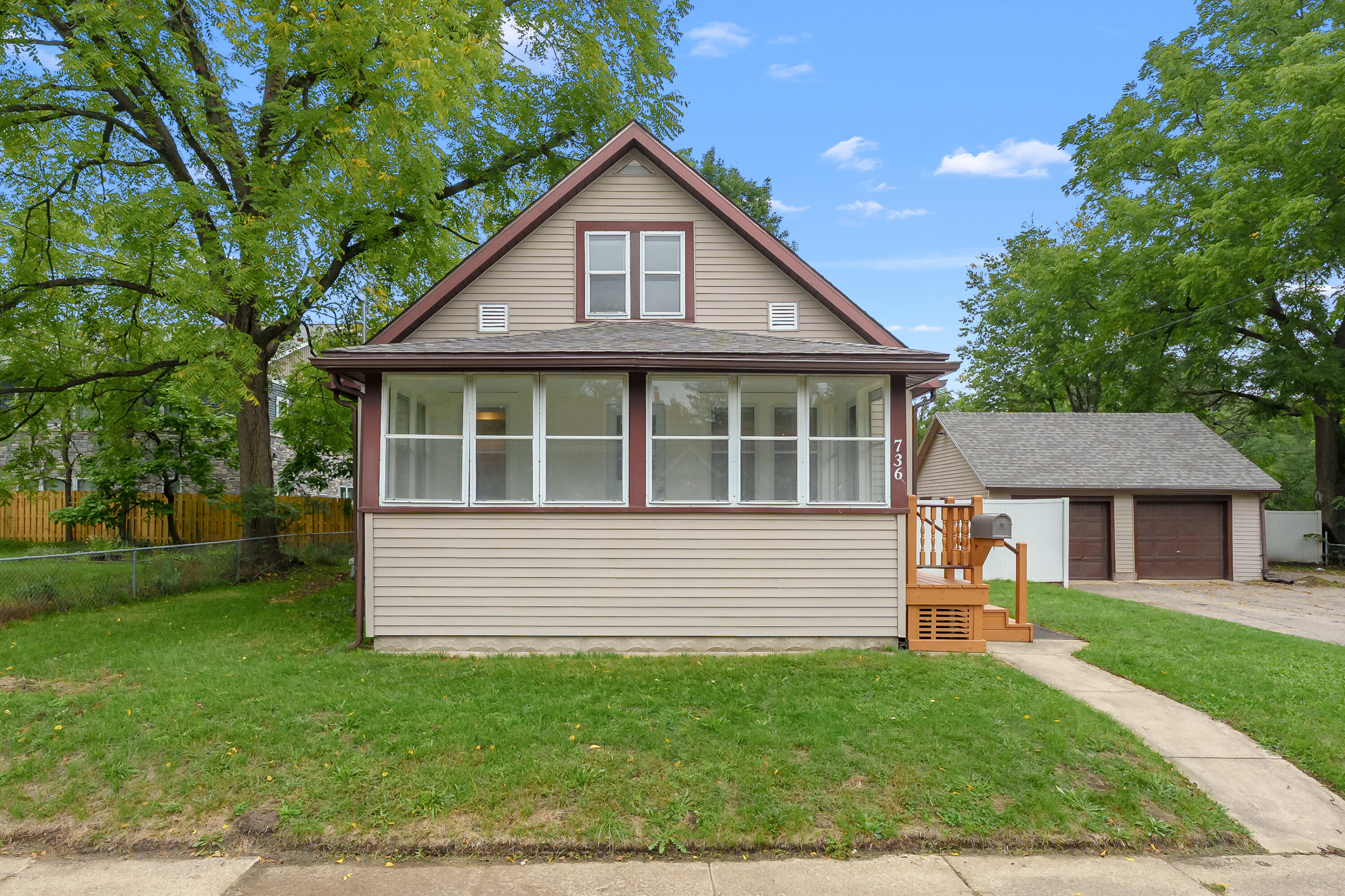 736 Hutchinson Street Kalamazoo MI 49008
