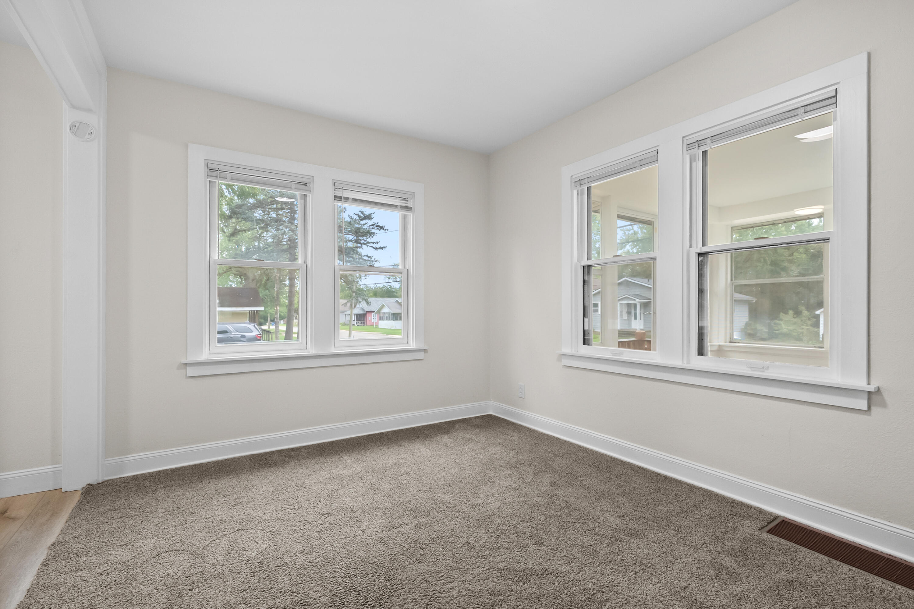 736 Hutchinson Street Kalamazoo MI 49008