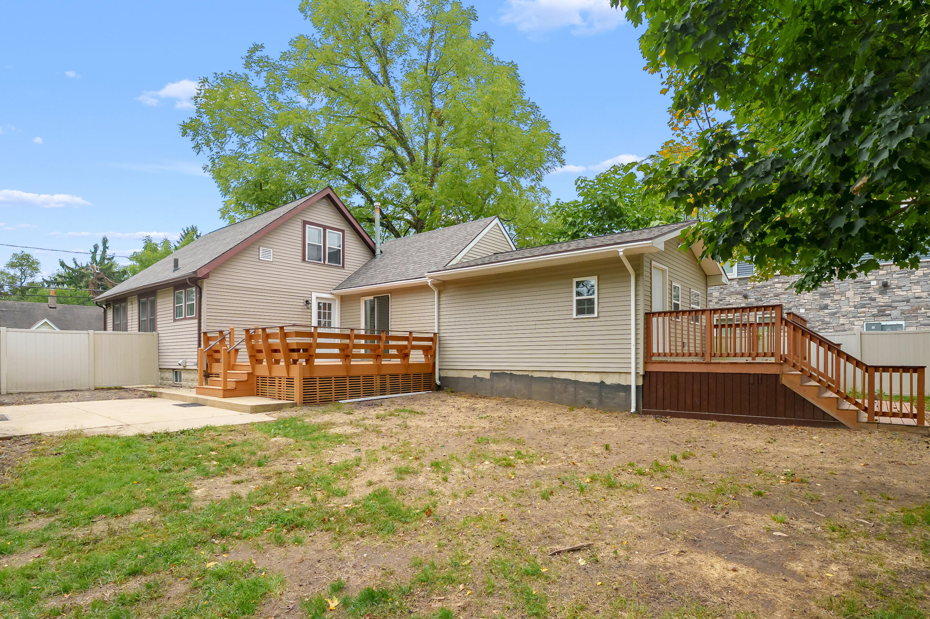 736 Hutchinson Street Kalamazoo MI 49008