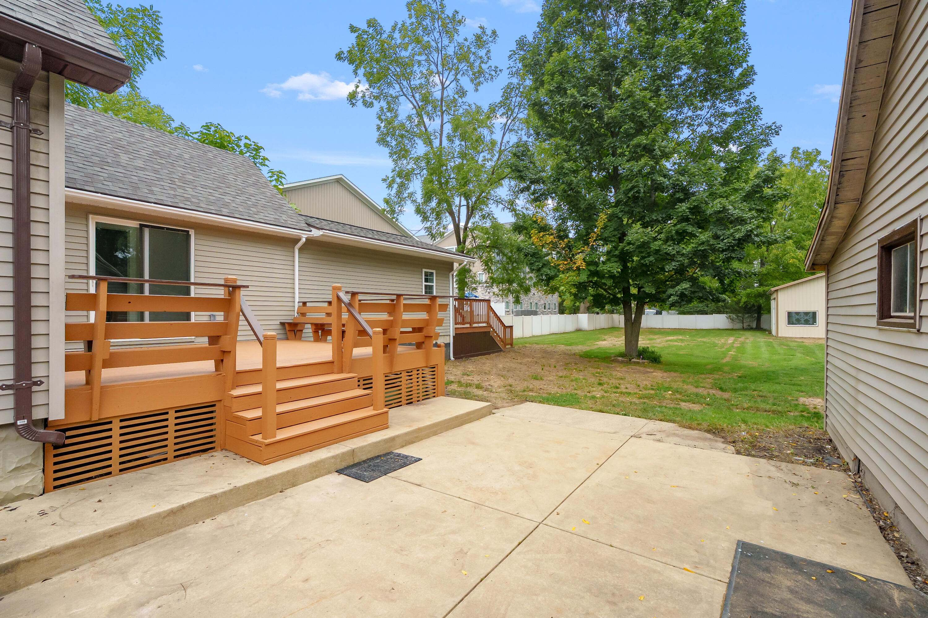 736 Hutchinson Street Kalamazoo MI 49008