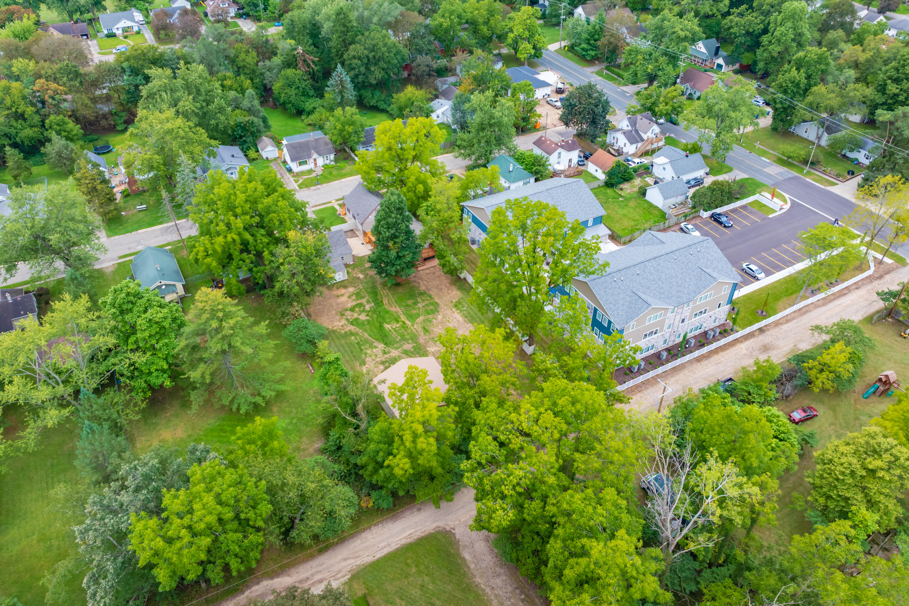 736 Hutchinson Street Kalamazoo MI 49008