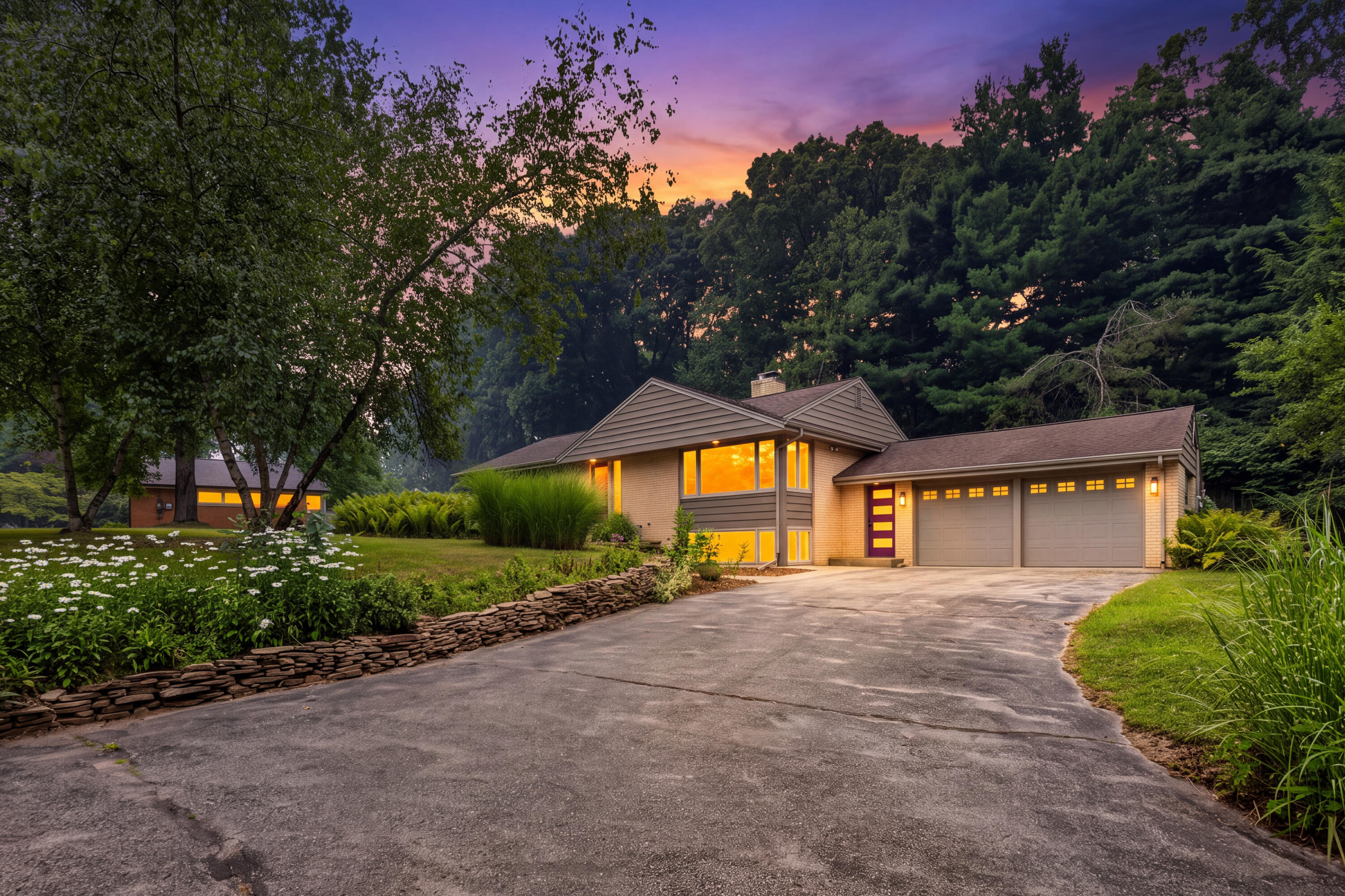 2244 Sycamore Lane Kalamazoo MI 49008