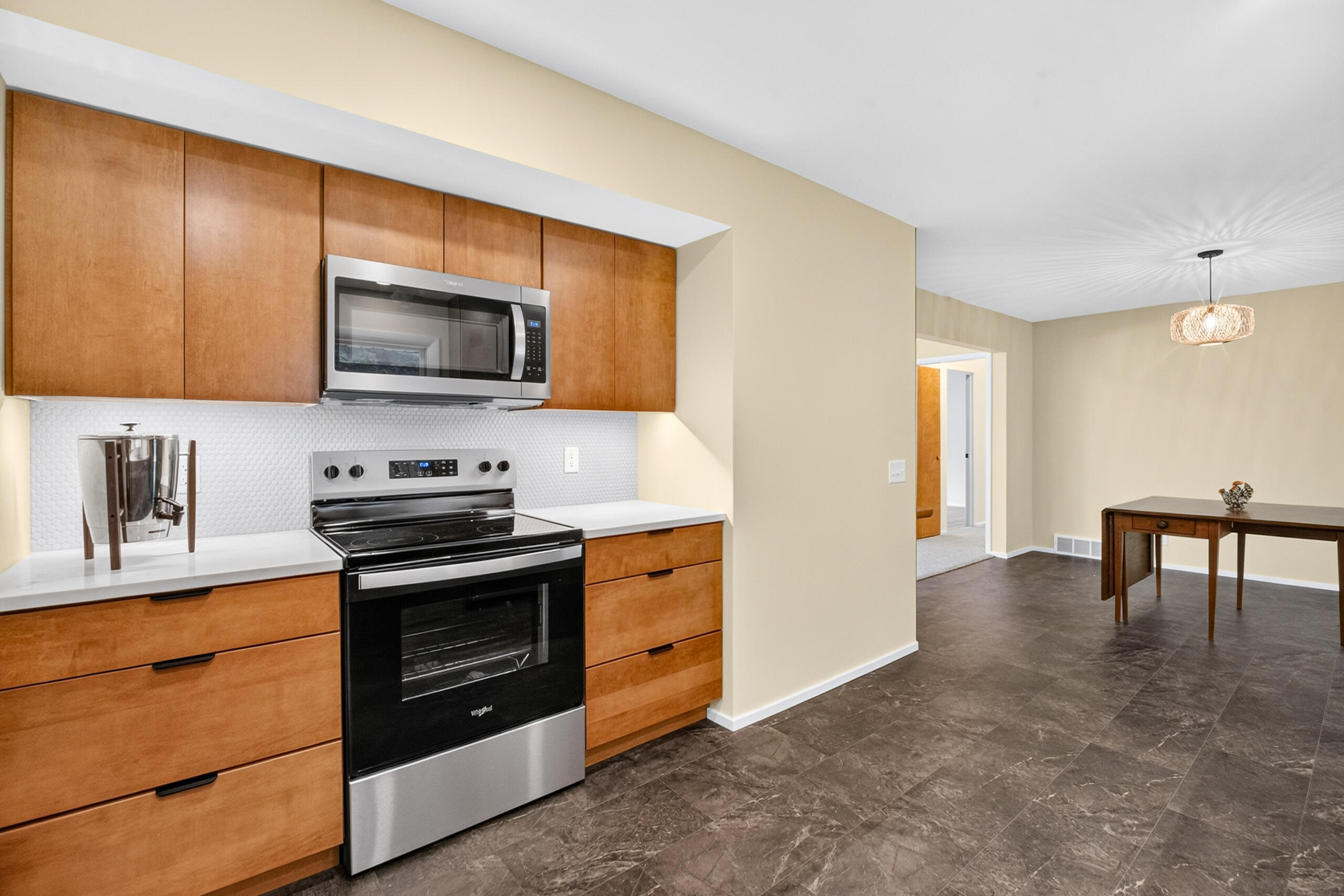 2244 Sycamore Lane Kalamazoo MI 49008