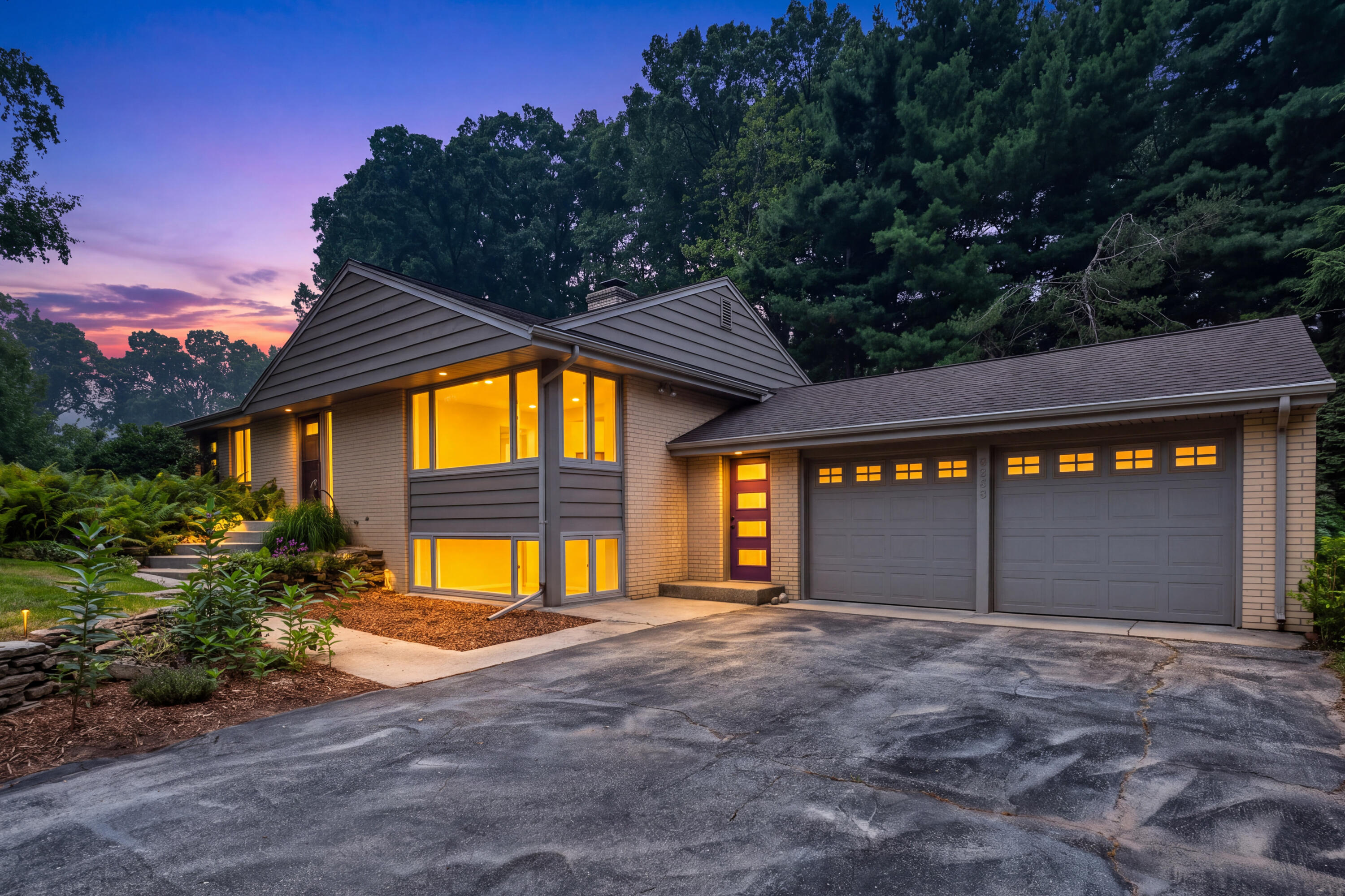 2244 Sycamore Lane Kalamazoo MI 49008