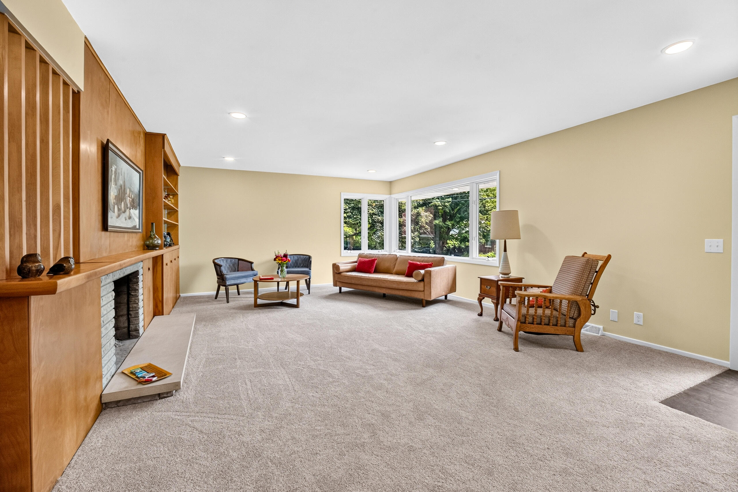 2244 Sycamore Lane Kalamazoo MI 49008