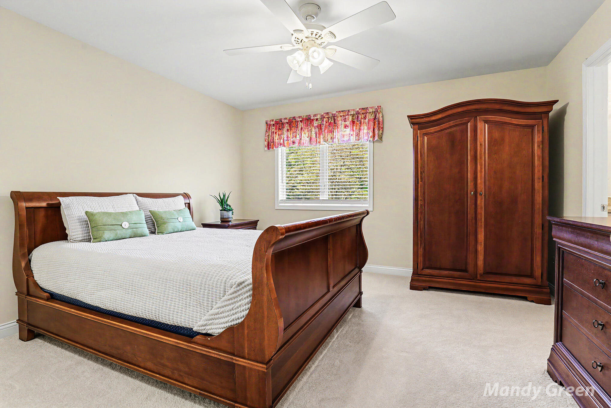 6900 Archway Drive NE Rockford MI 49341