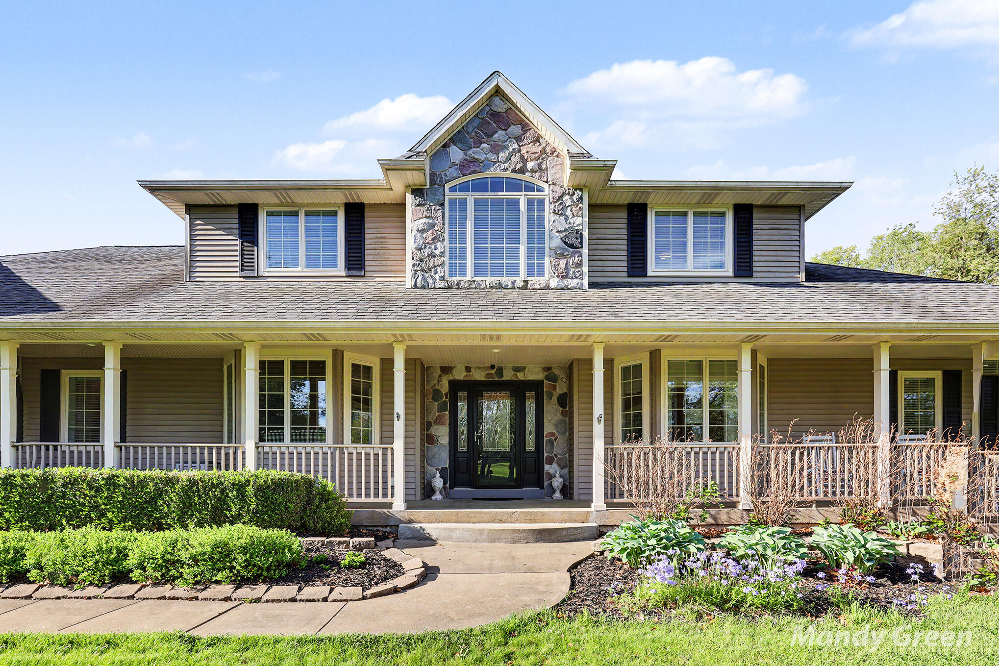 6900 Archway Drive NE Rockford MI 49341