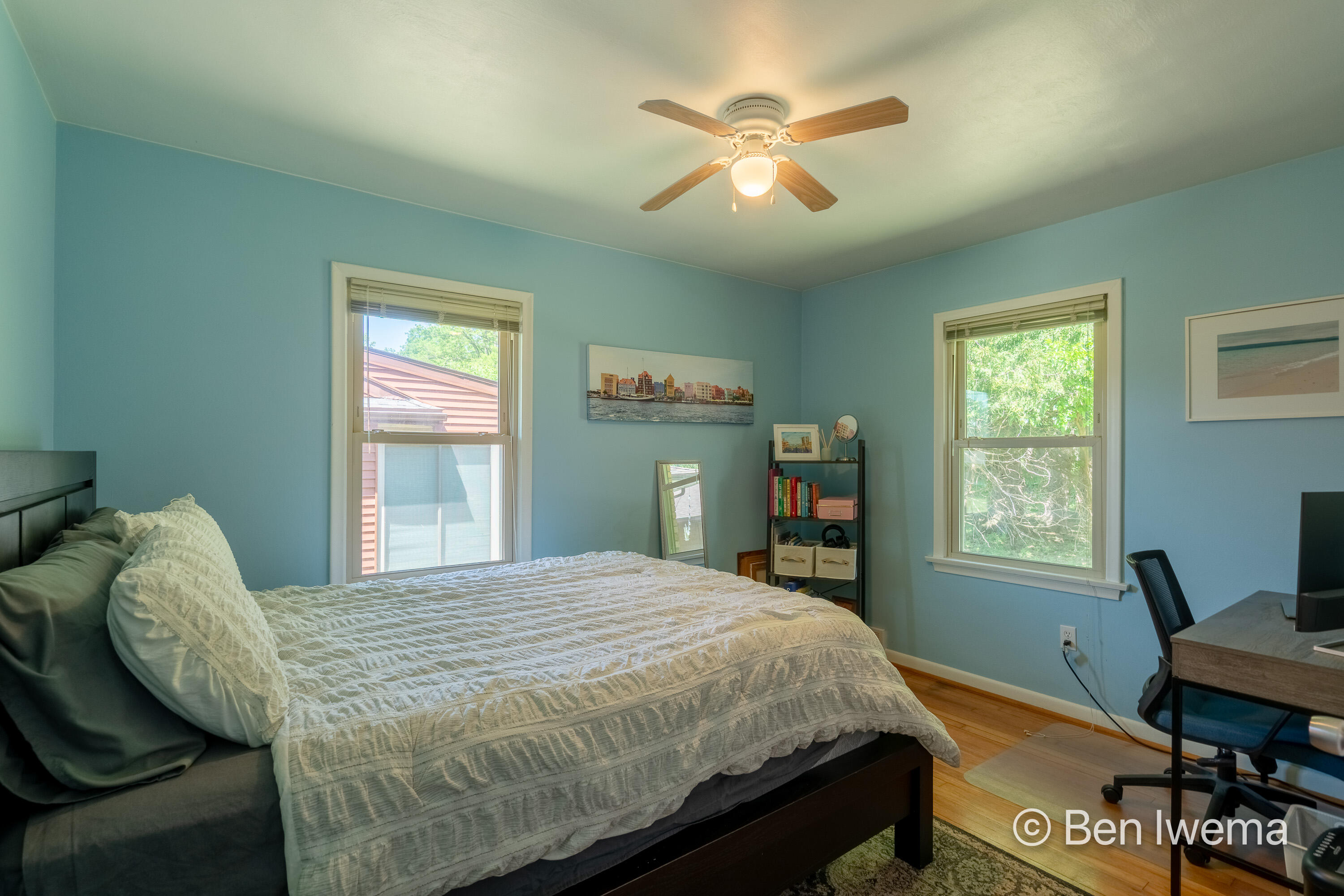 1010 Barber Terrace NW Grand Rapids MI 49504