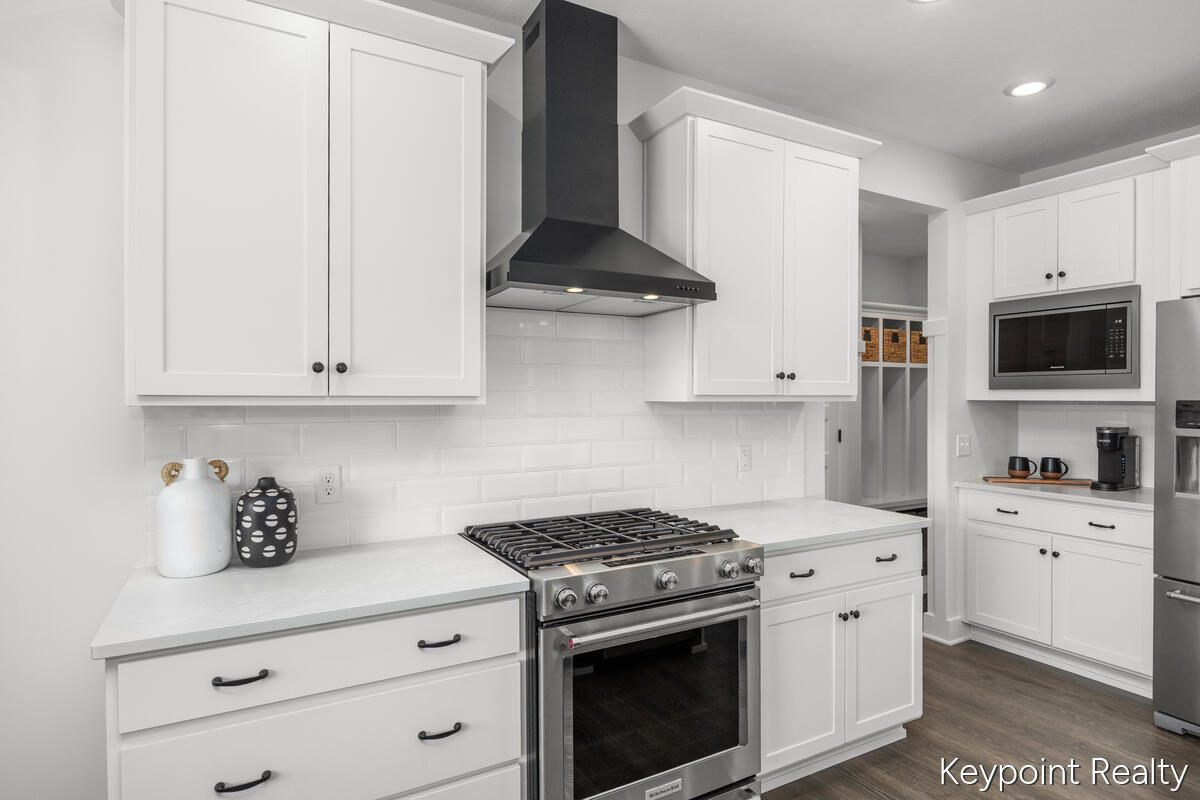 3212 Railway Drive SW Byron Center MI 49315