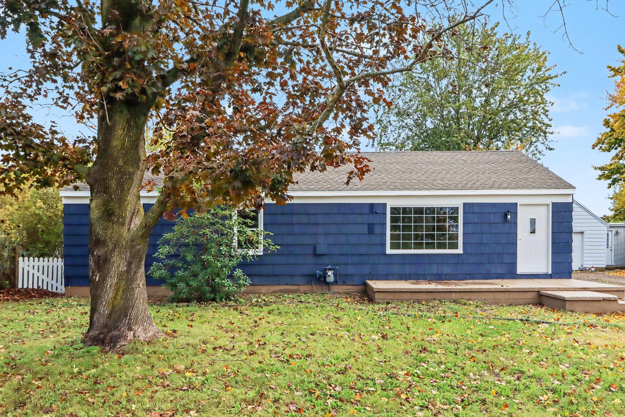 207 Eastern Avenue Allegan MI 49010