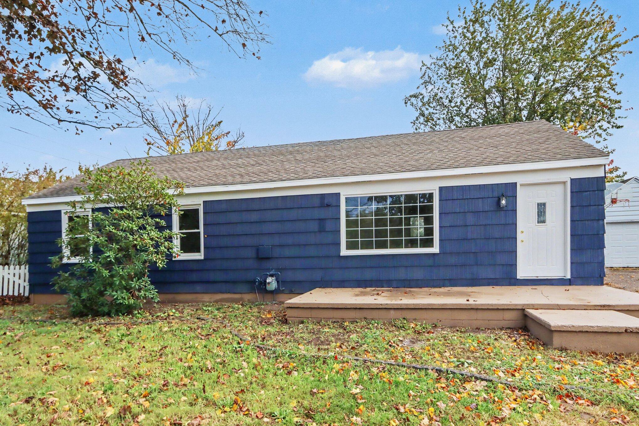 207 Eastern Avenue Allegan MI 49010