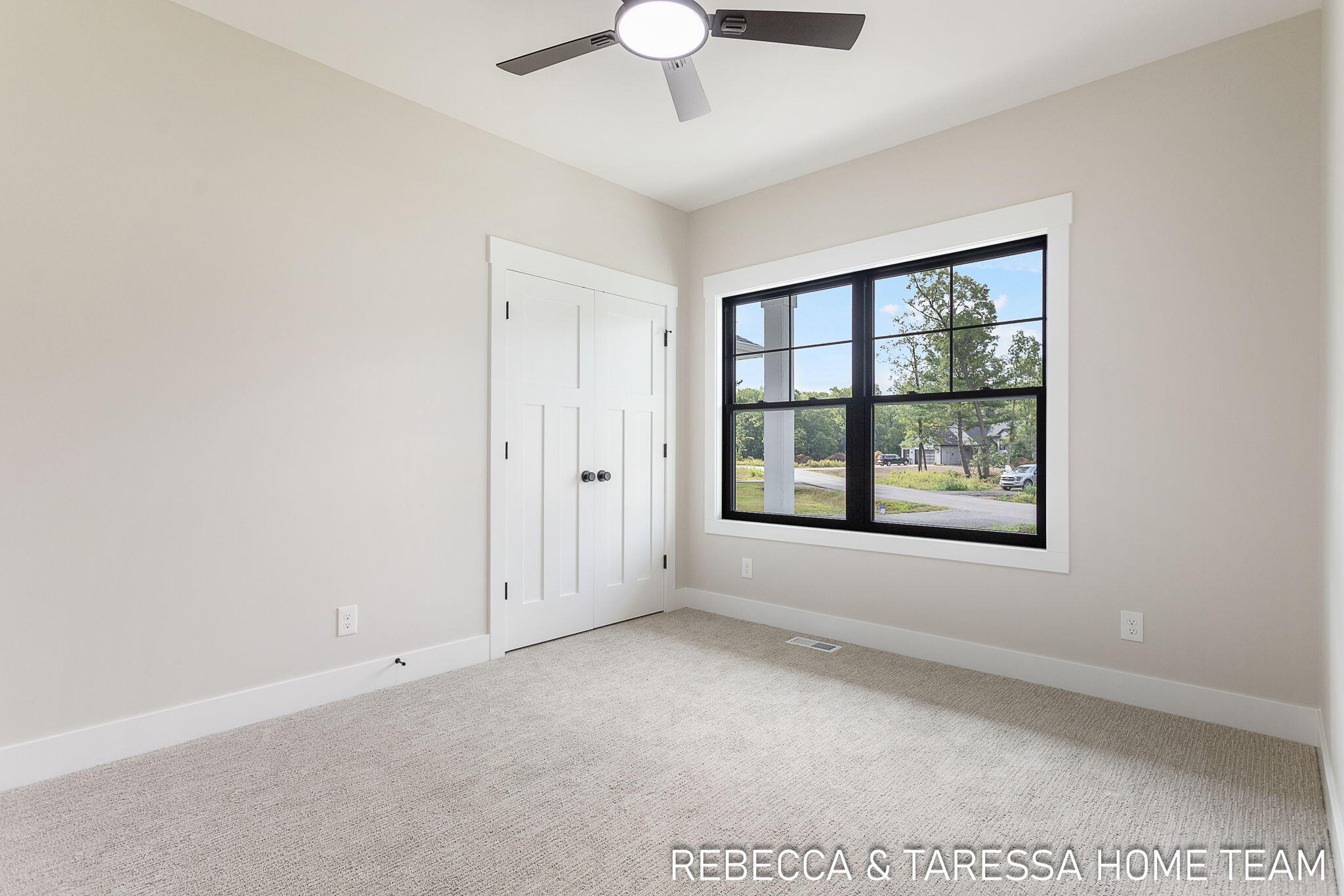 404 Sabine Drive Muskegon MI 49442