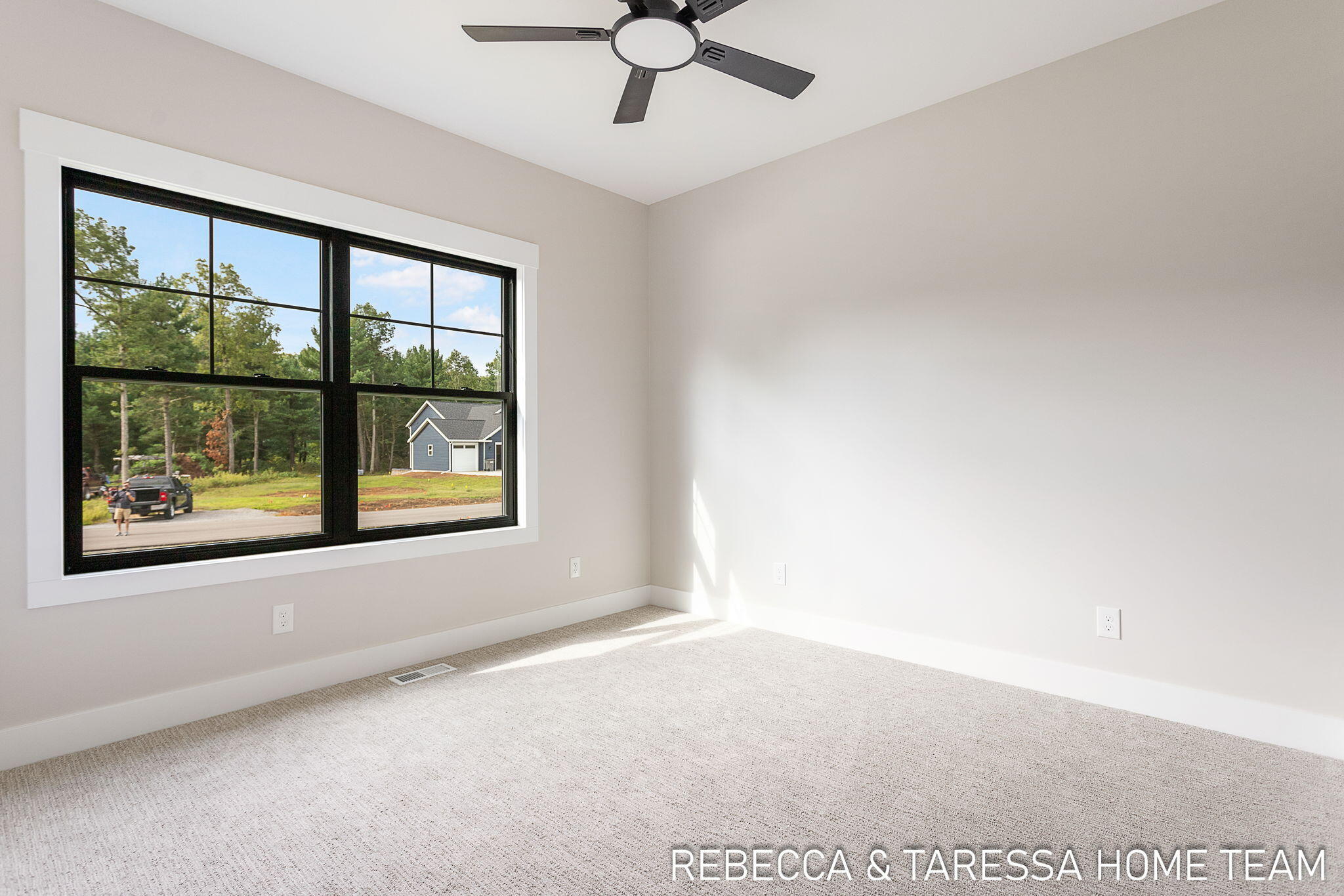 404 Sabine Drive Muskegon MI 49442
