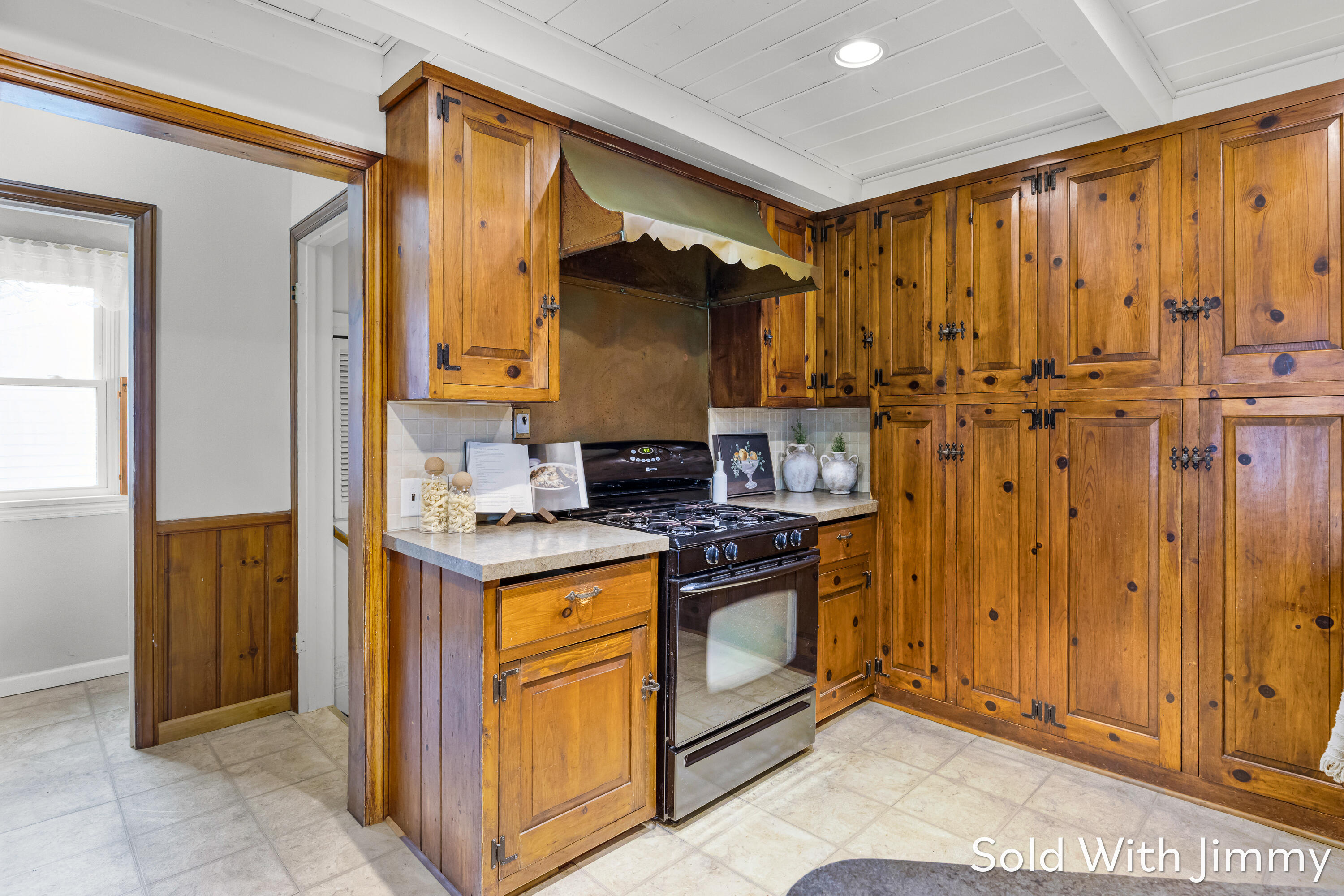 1744 Woodward Avenue SE Grand Rapids MI 49506
