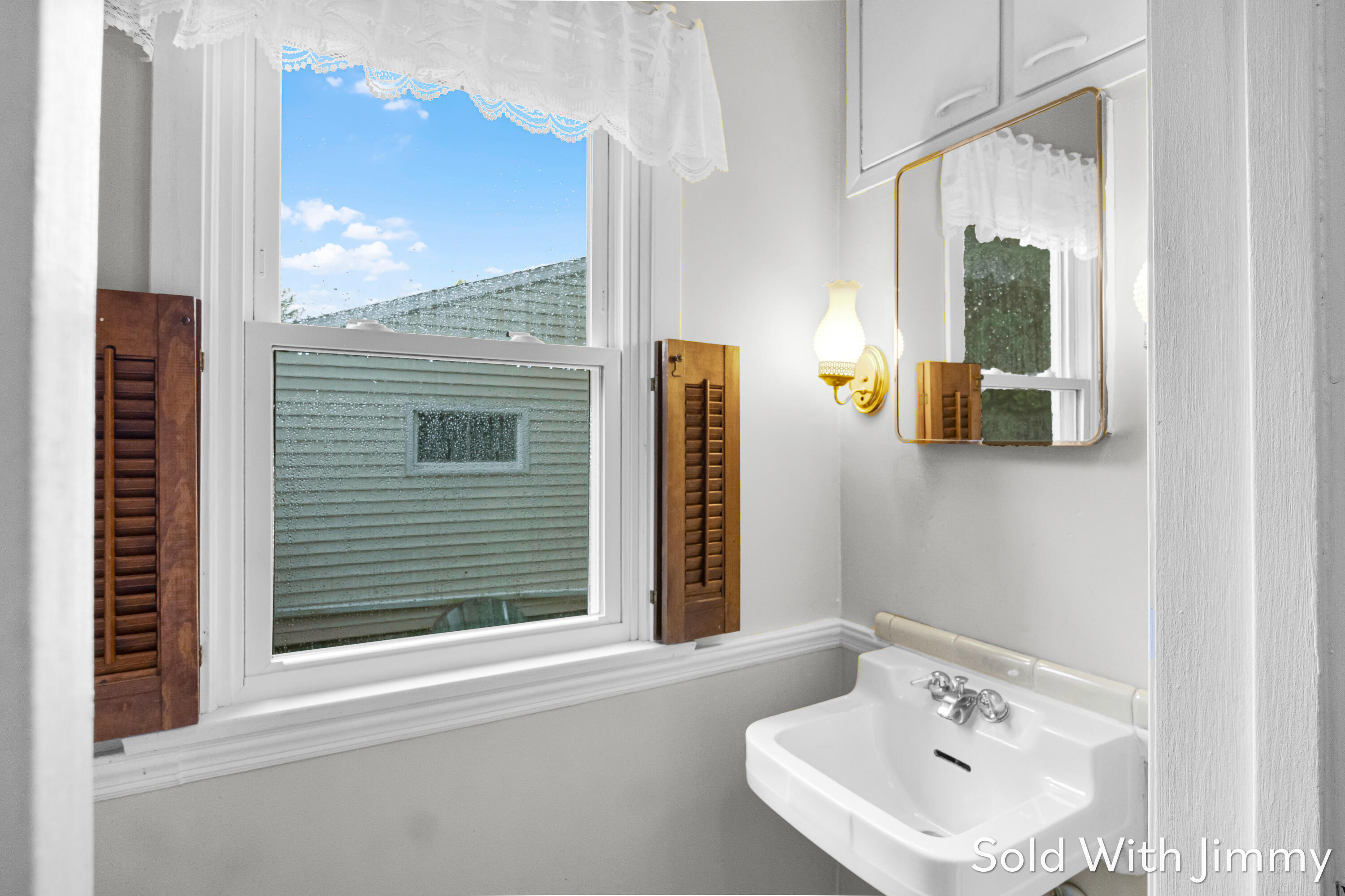 1744 Woodward Avenue SE Grand Rapids MI 49506