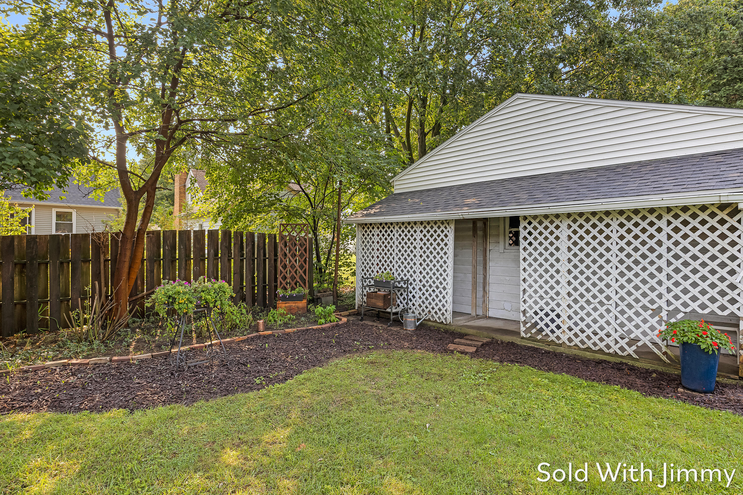 1744 Woodward Avenue SE Grand Rapids MI 49506