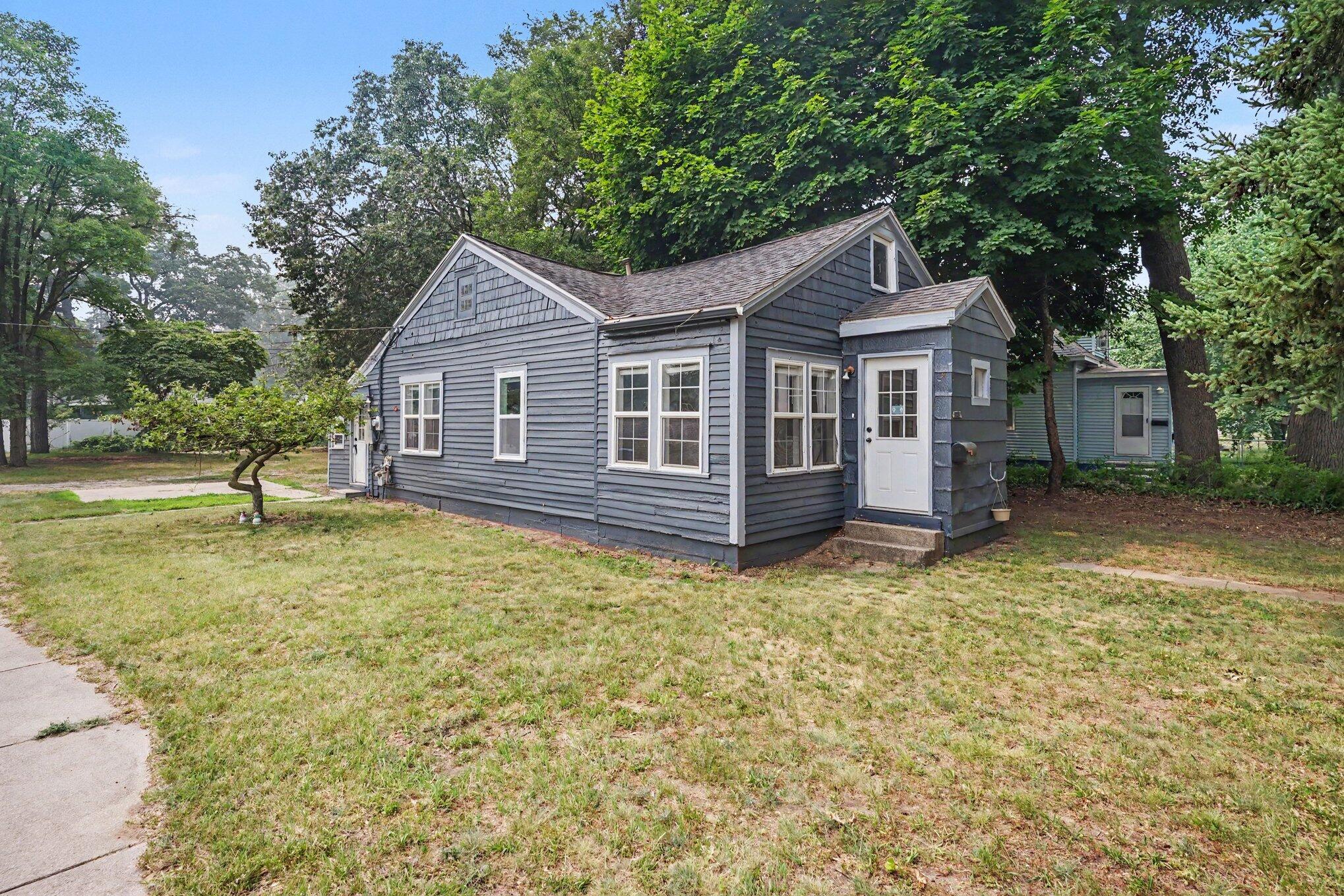2409 Crozier Avenue Muskegon MI 49441