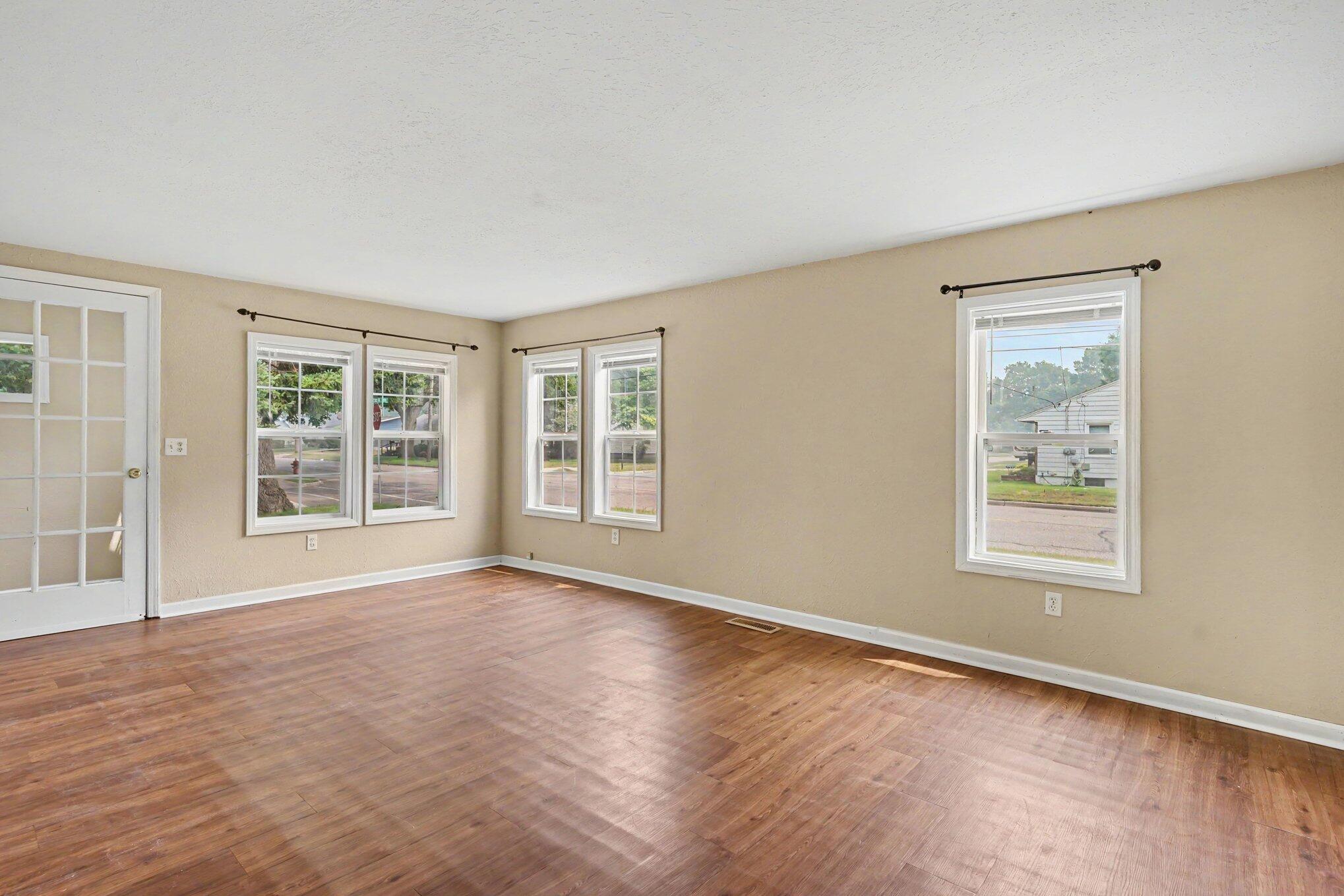 2409 Crozier Avenue Muskegon MI 49441