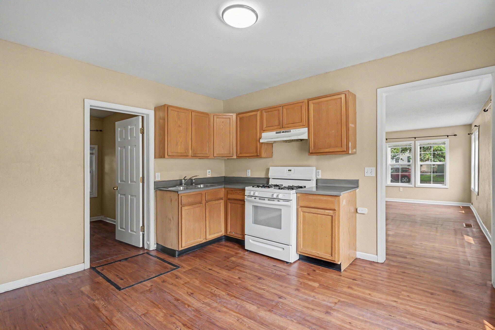 2409 Crozier Avenue Muskegon MI 49441