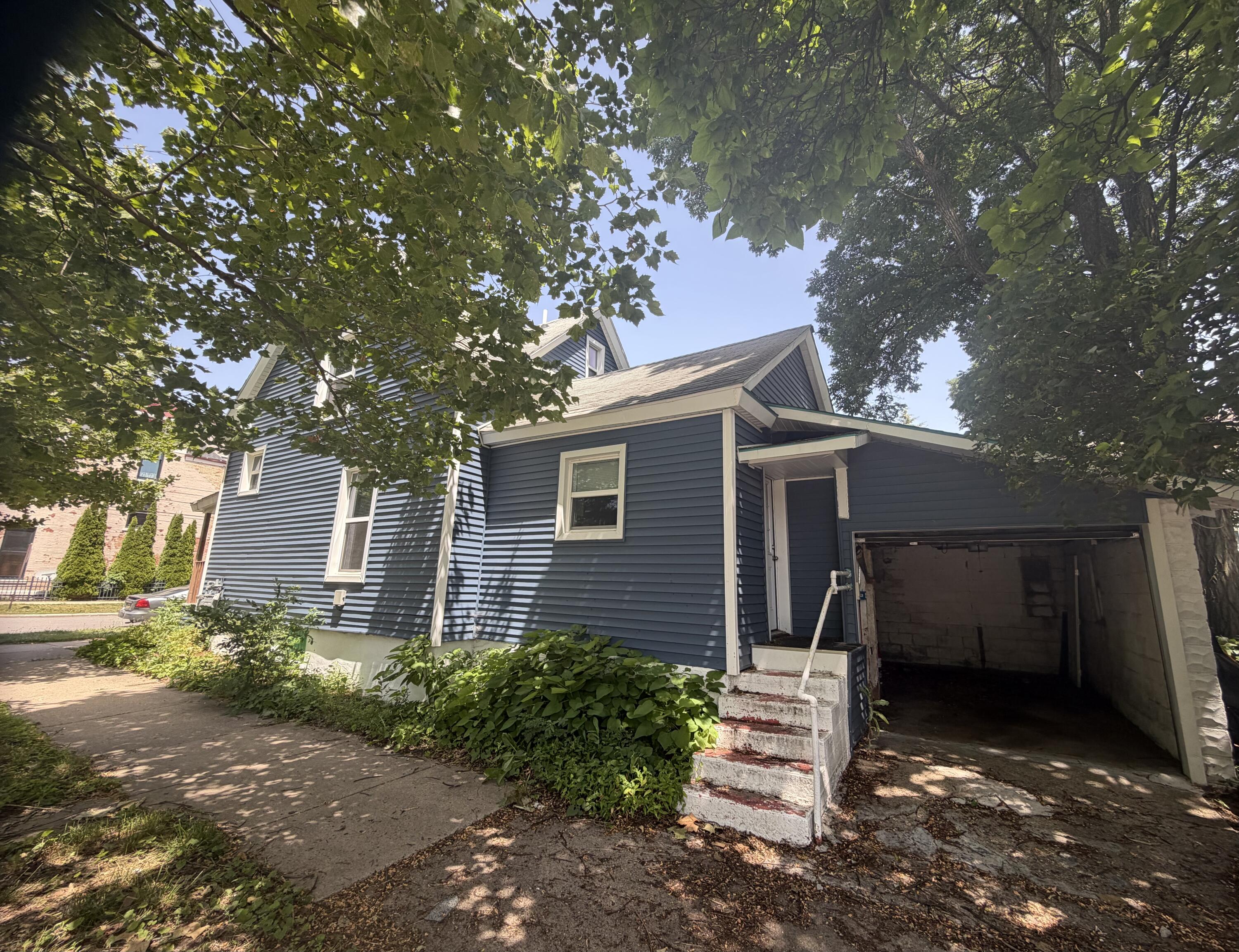 624 Veto Street NW Grand Rapids MI 49504