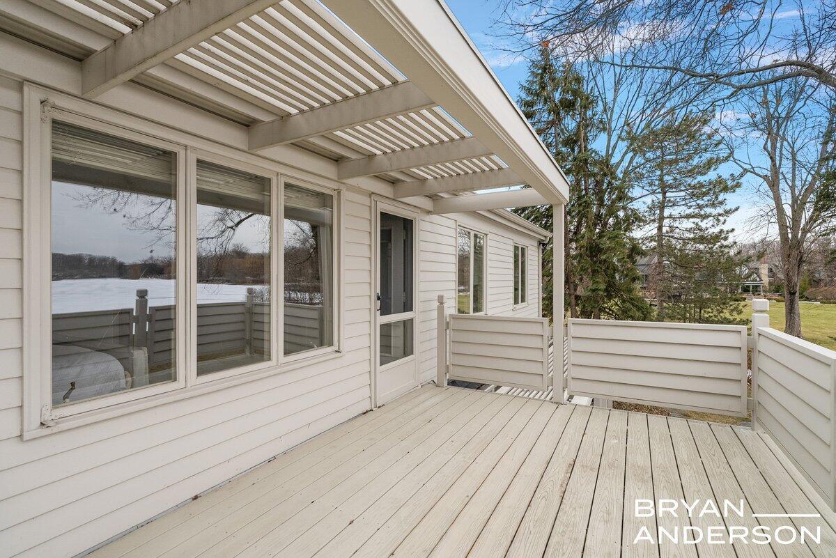 3150 Manhattan Lane SE East Grand Rapids MI 49506