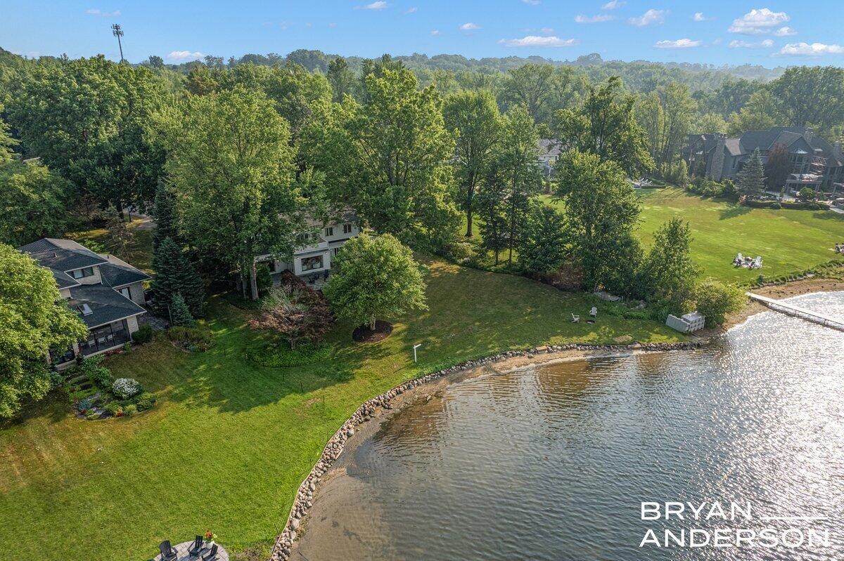 3150 Manhattan Lane SE East Grand Rapids MI 49506