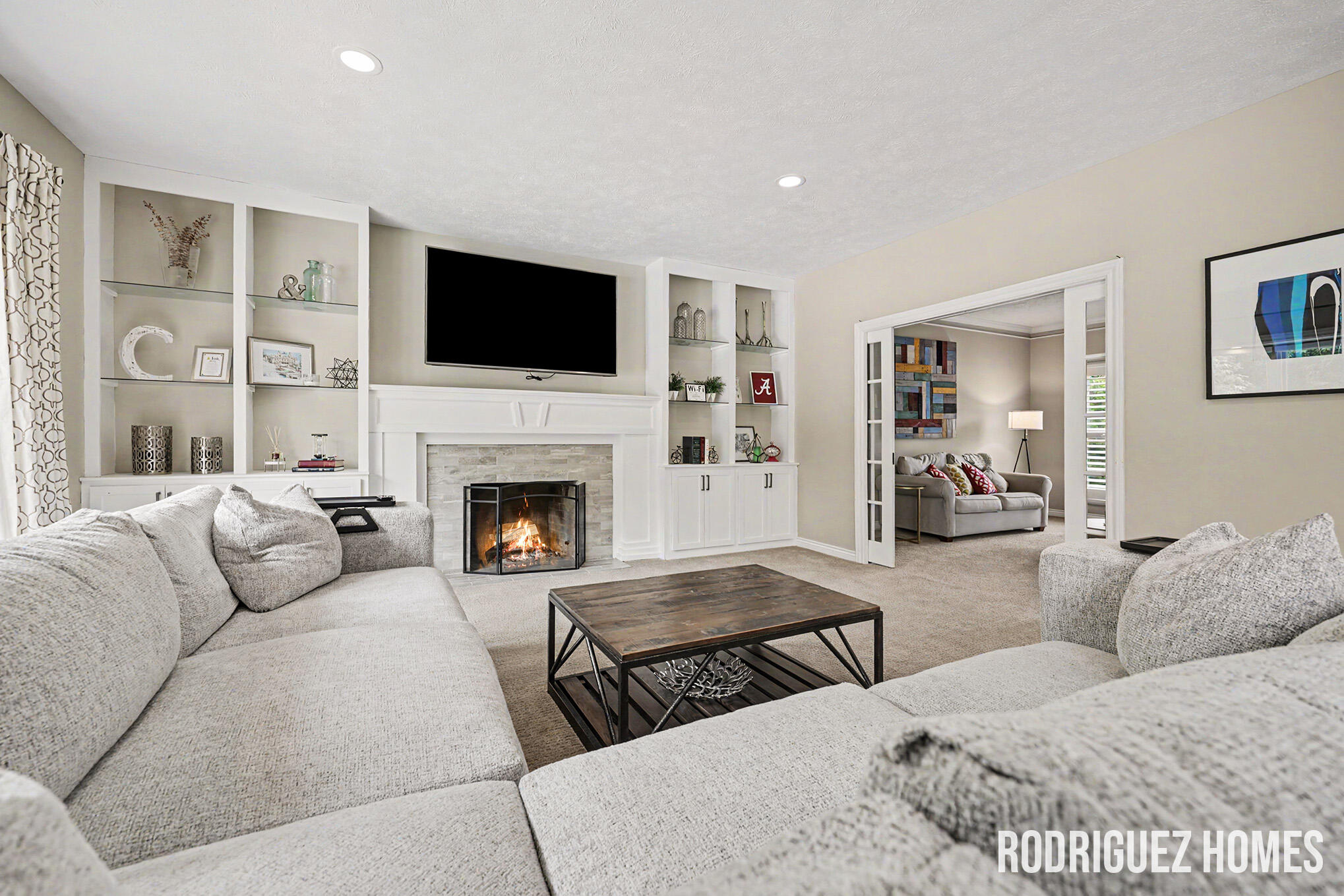 2246 Cascade Lakes Circle SE Grand Rapids MI 49546
