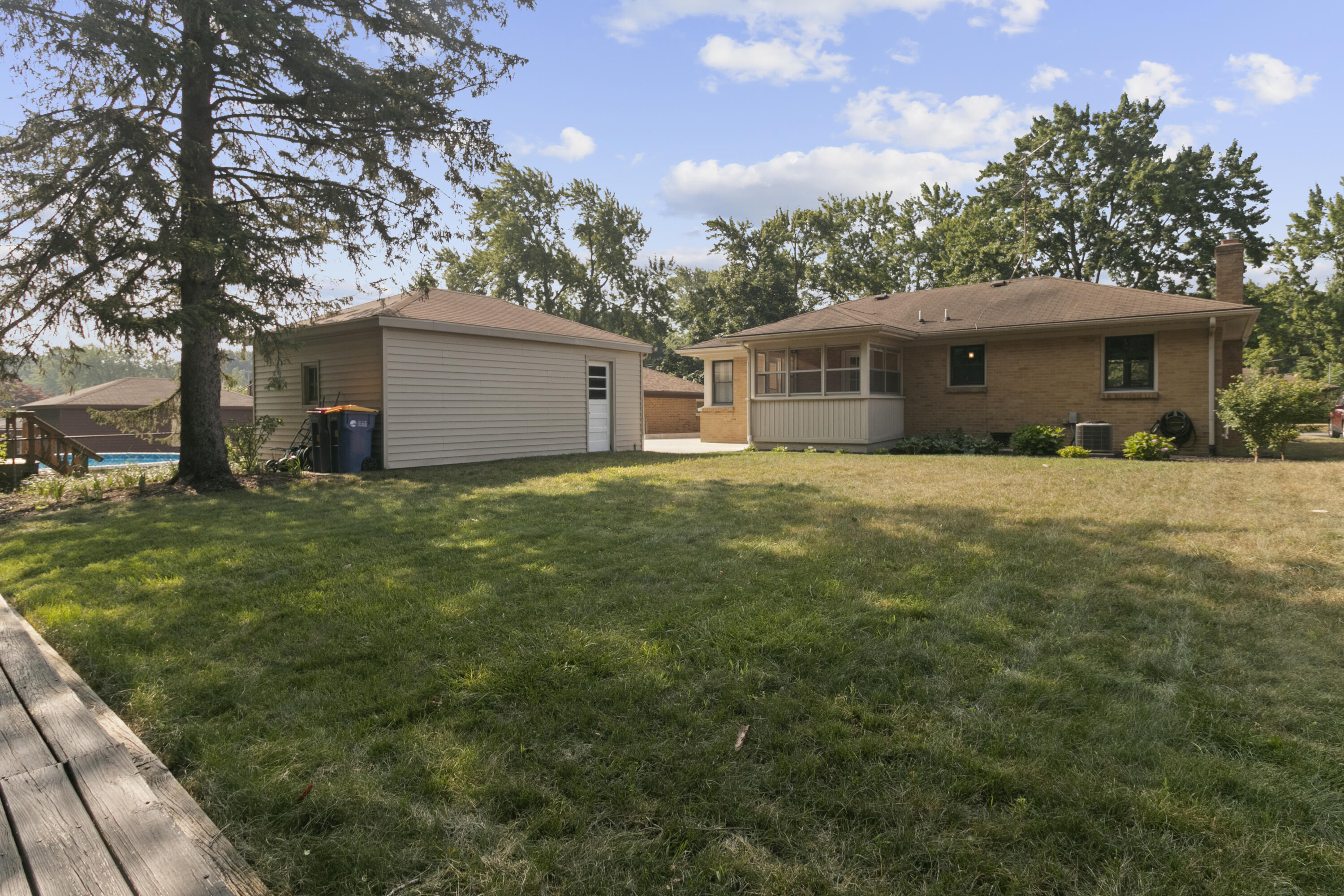 1701 8th Street NW Grand Rapids MI 49504