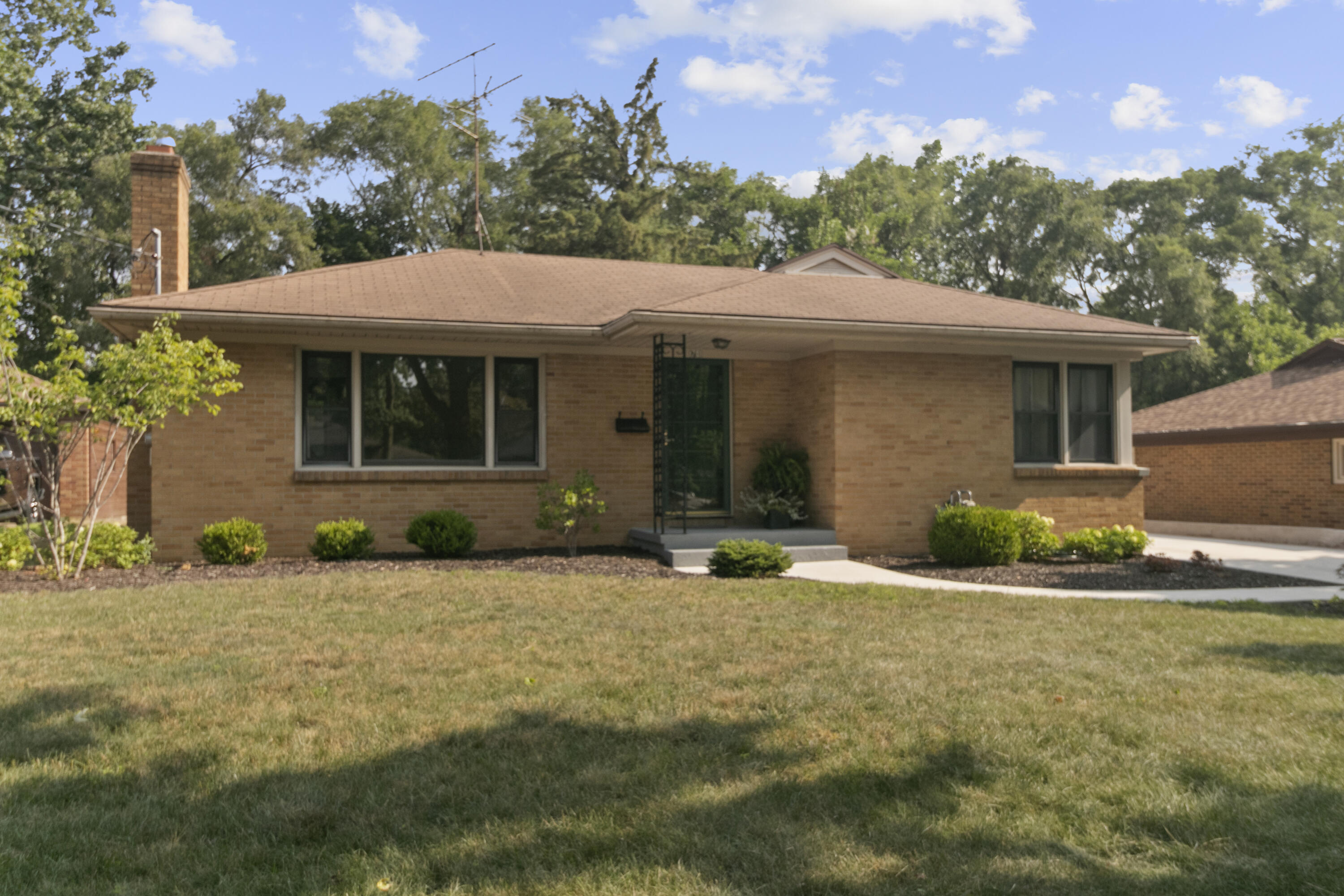 1701 8th Street NW Grand Rapids MI 49504