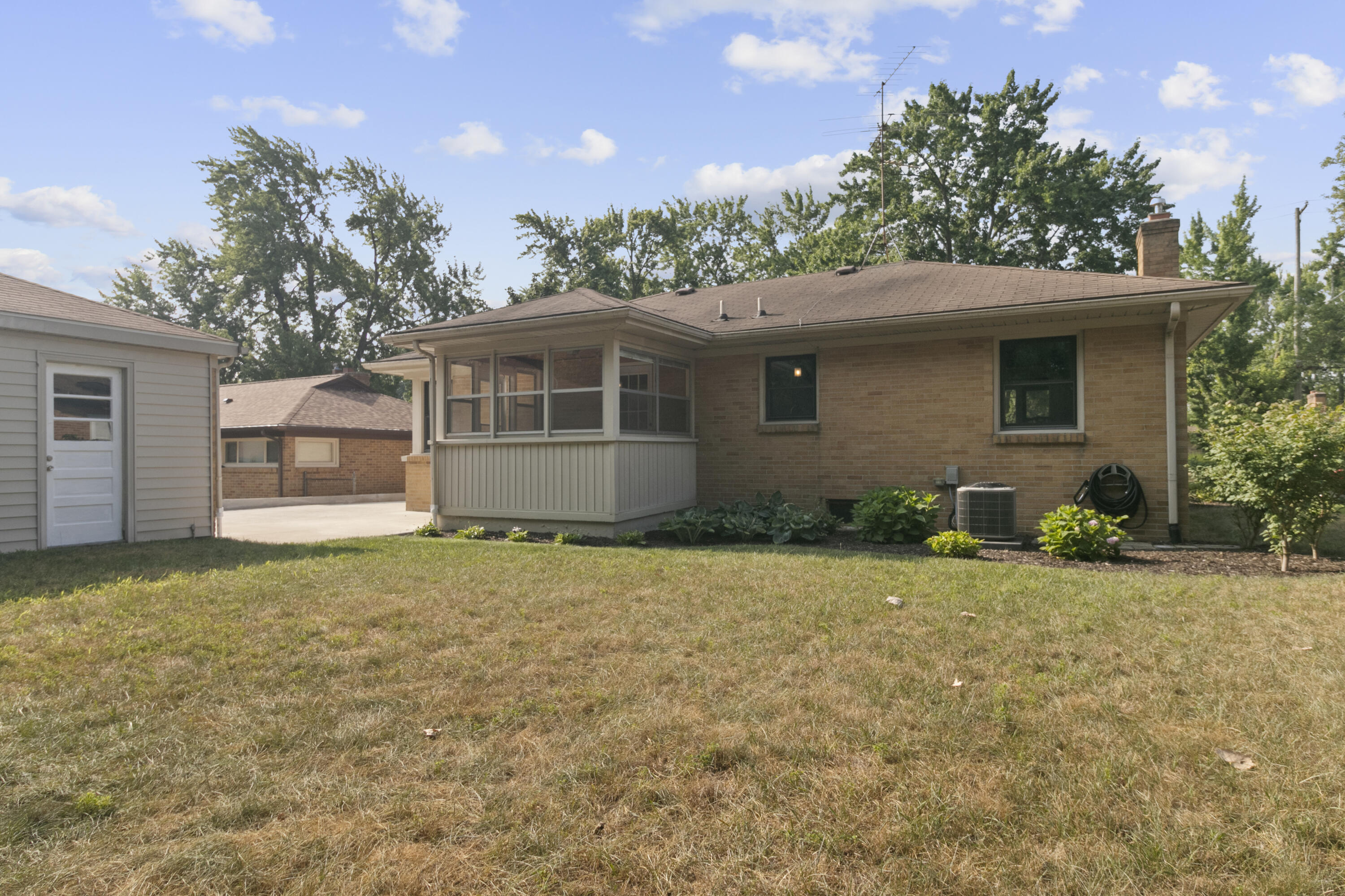 1701 8th Street NW Grand Rapids MI 49504