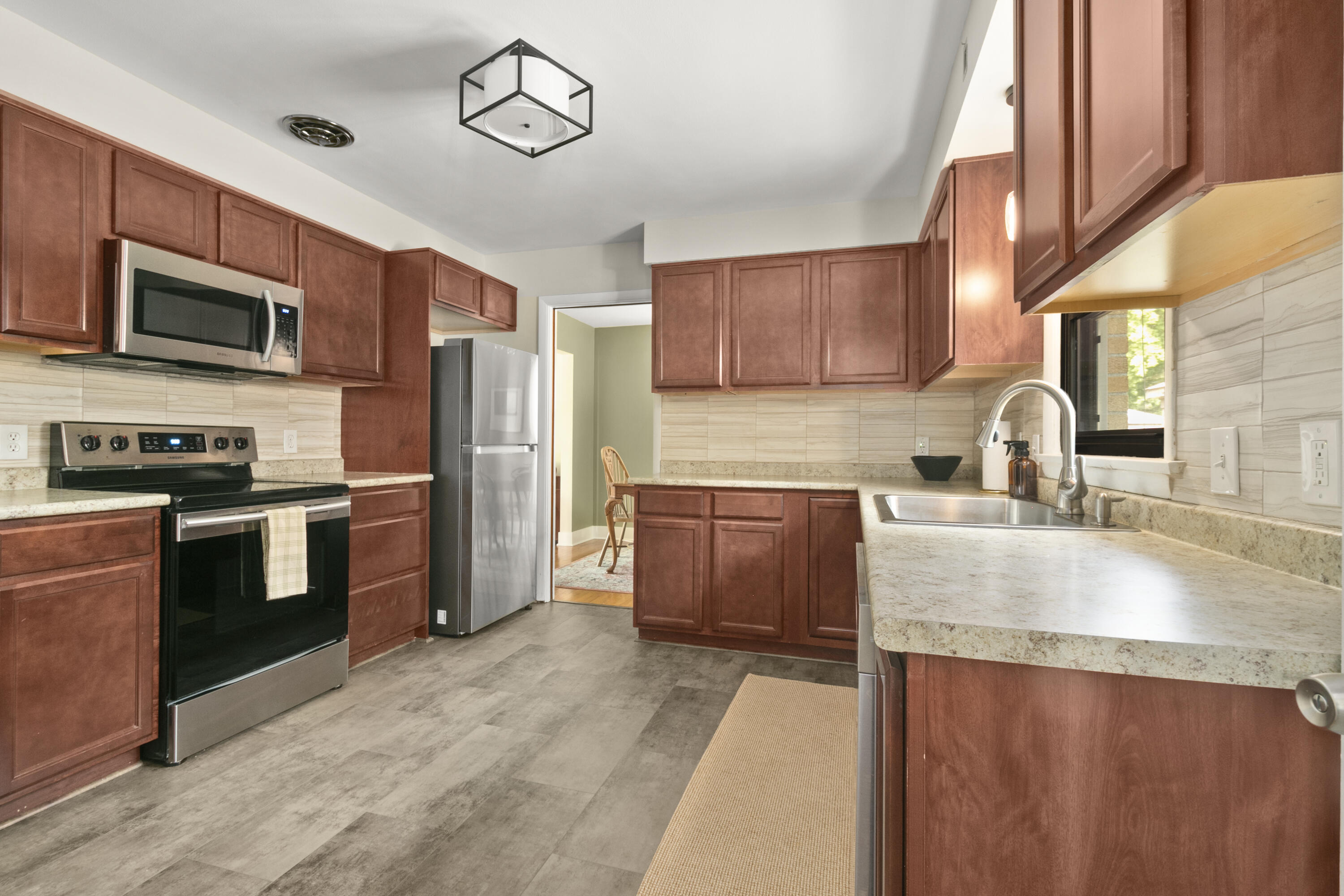 1701 8th Street NW Grand Rapids MI 49504