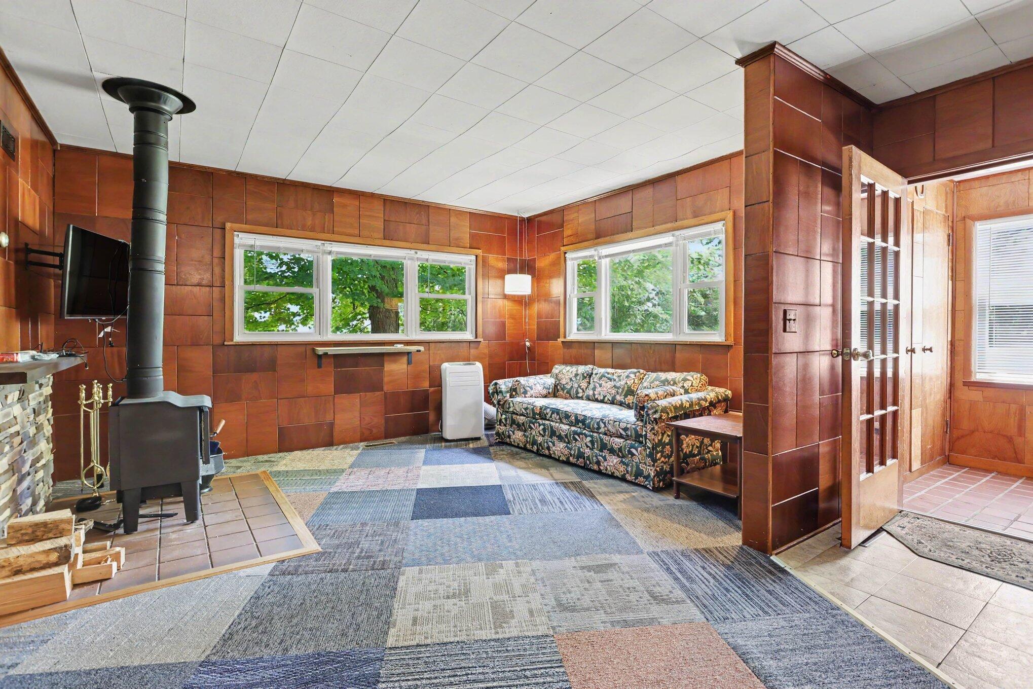 69179 Section Street Edwardsburg MI 49112